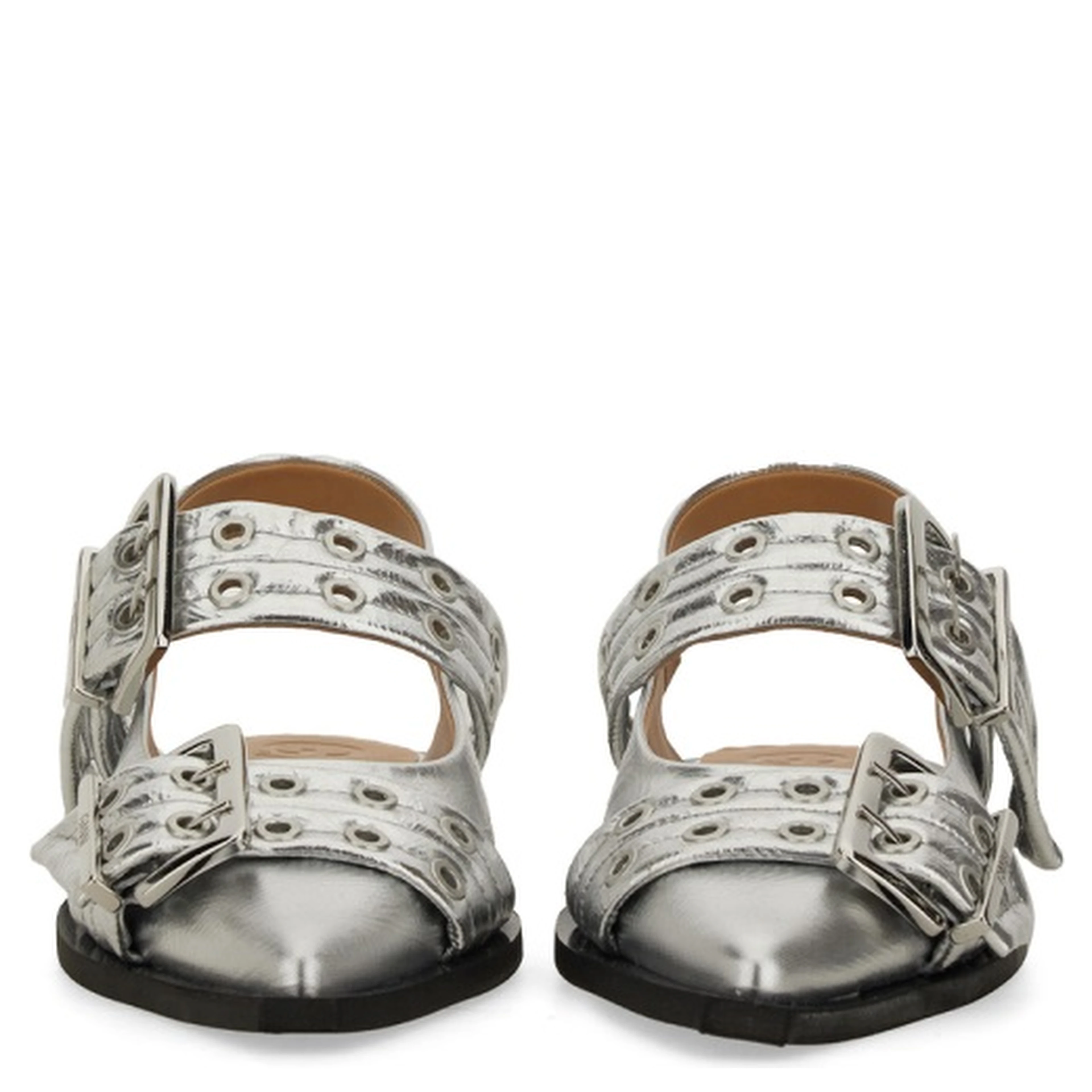 BALLERINA WITH BUCKLE