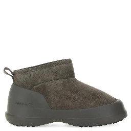 حذاء "القمر"