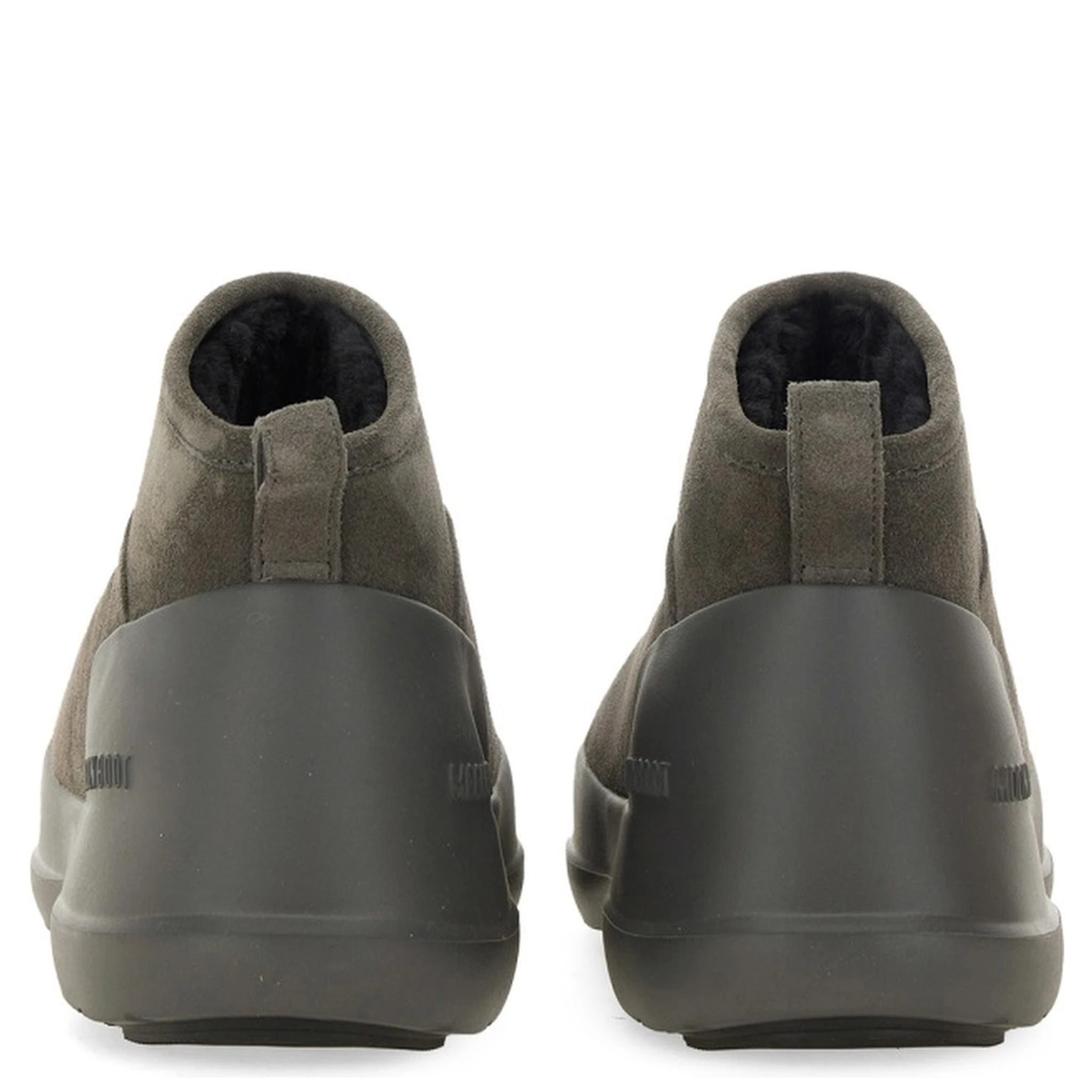 حذاء "القمر"