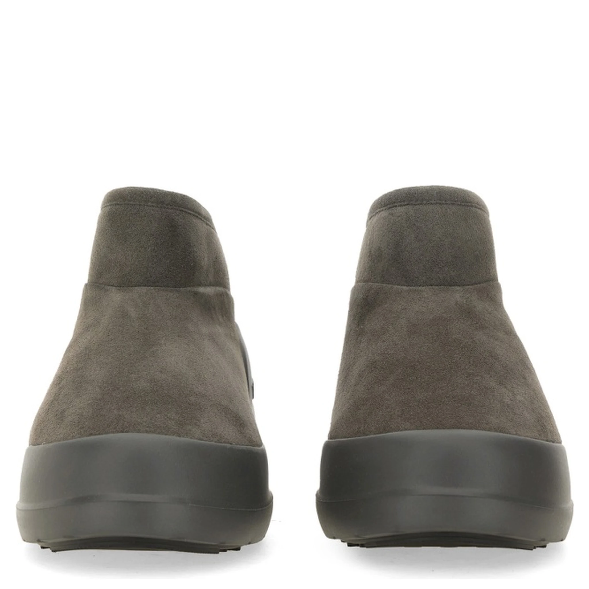 حذاء "القمر"