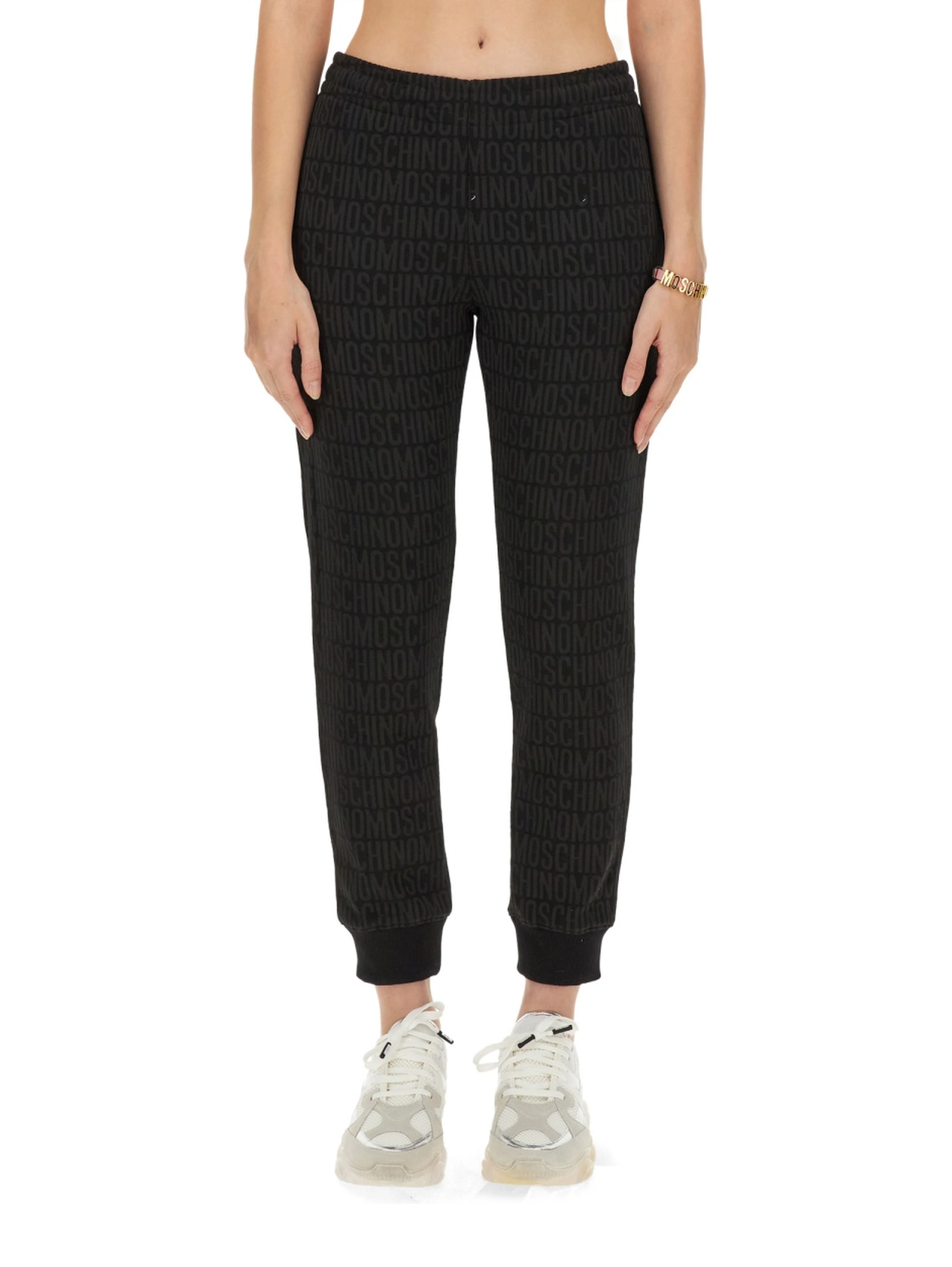 JOGGING PANTS