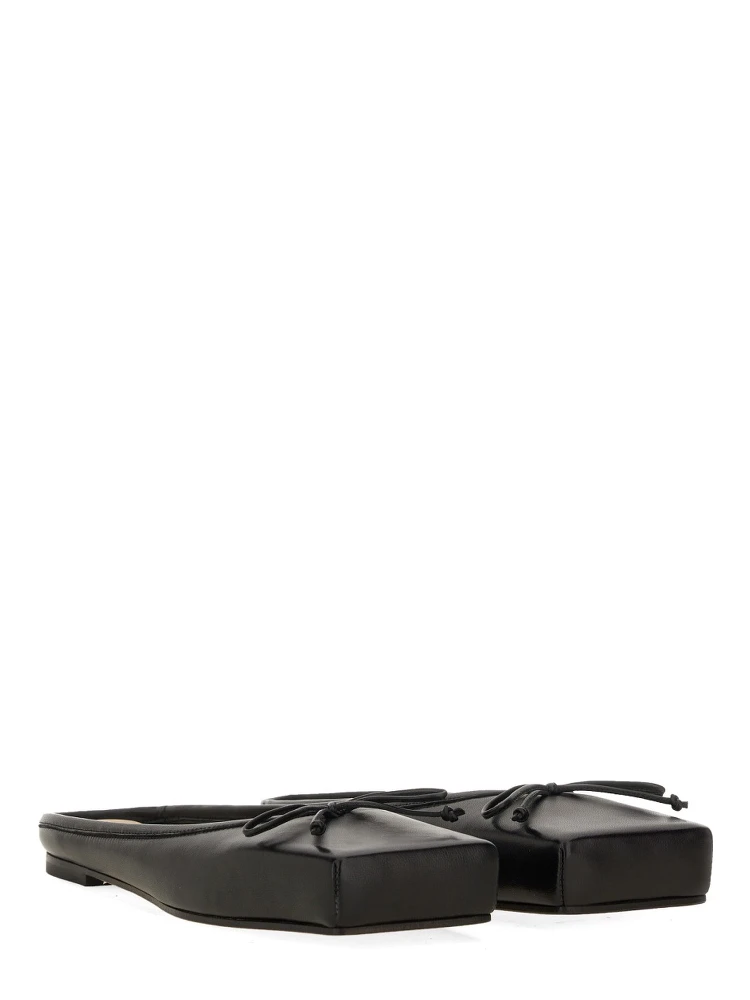 MULE DANCER. alternative