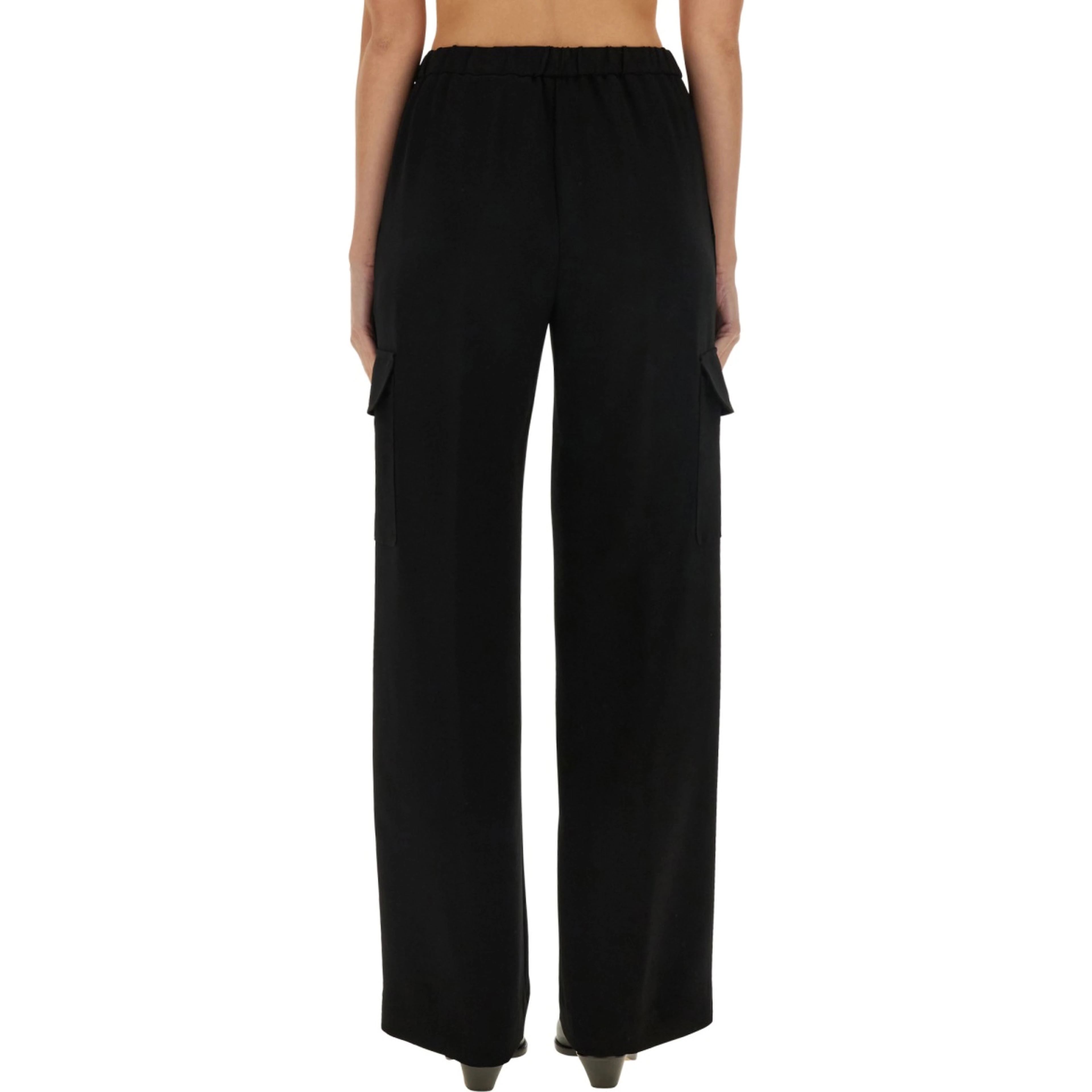 pants with pockets
