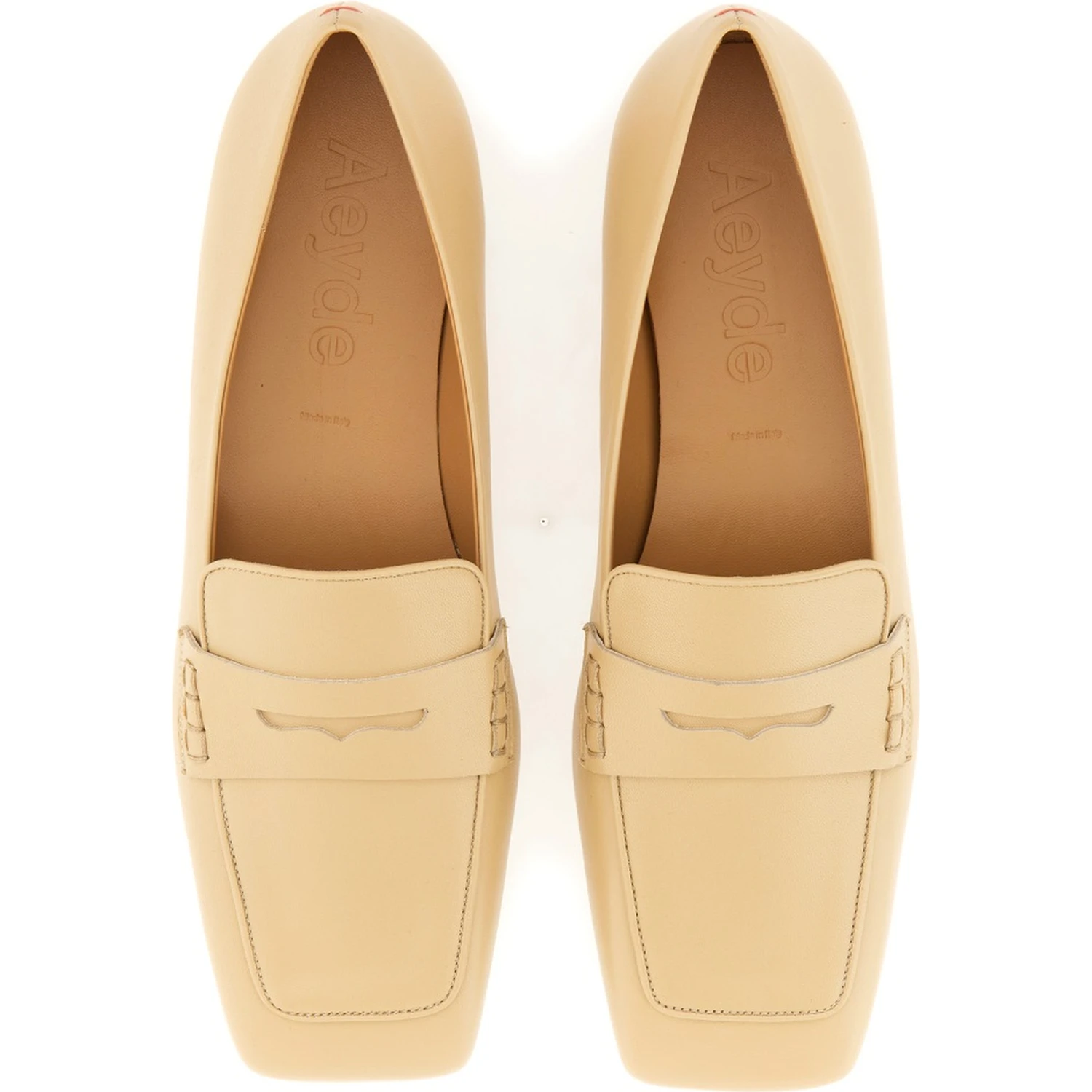 MOCCASIN "TOM"