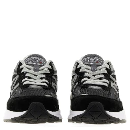 حذاء رياضي 990v6