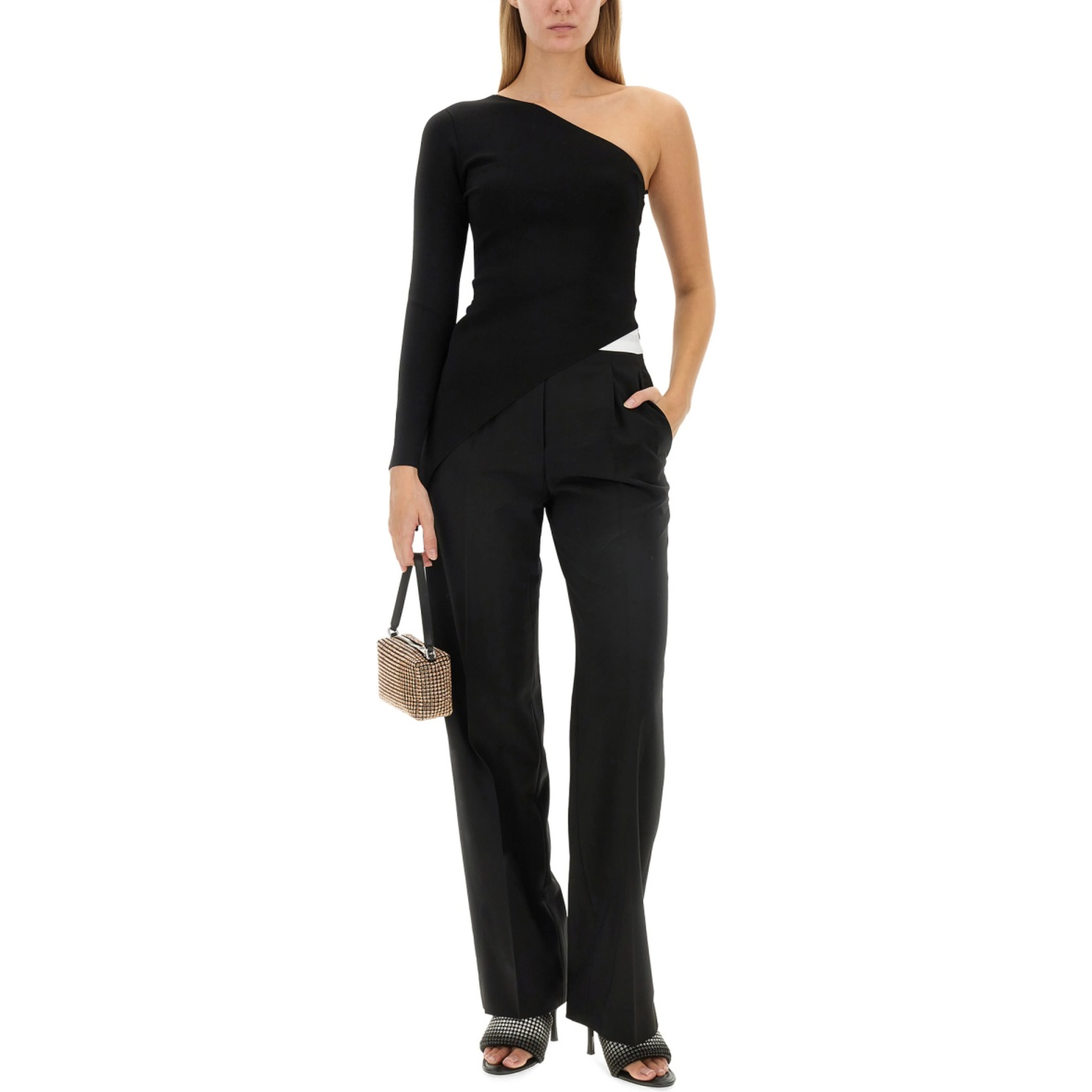 ASYMMETRICAL TOP