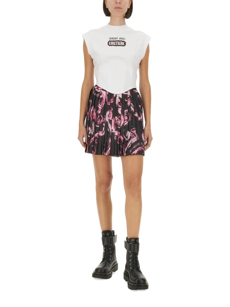 TOPS WITH LOGO alternative