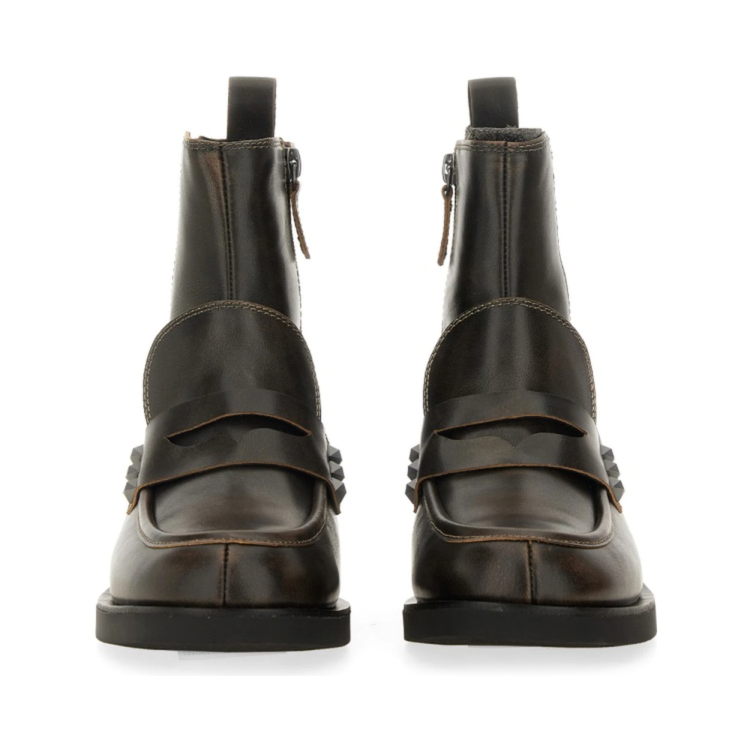 BOOT WINGS STUDS