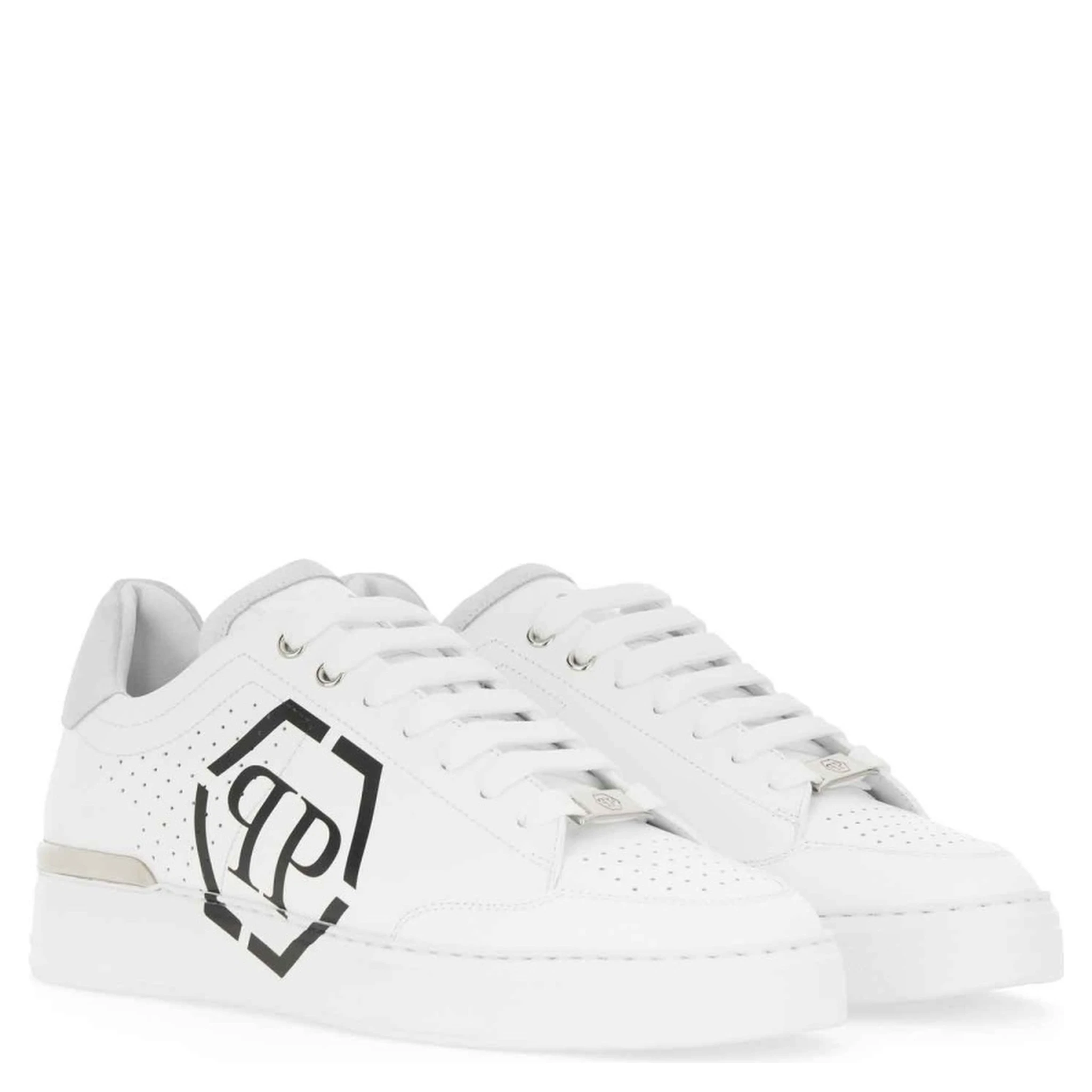 SNEAKER WITH LOGO
