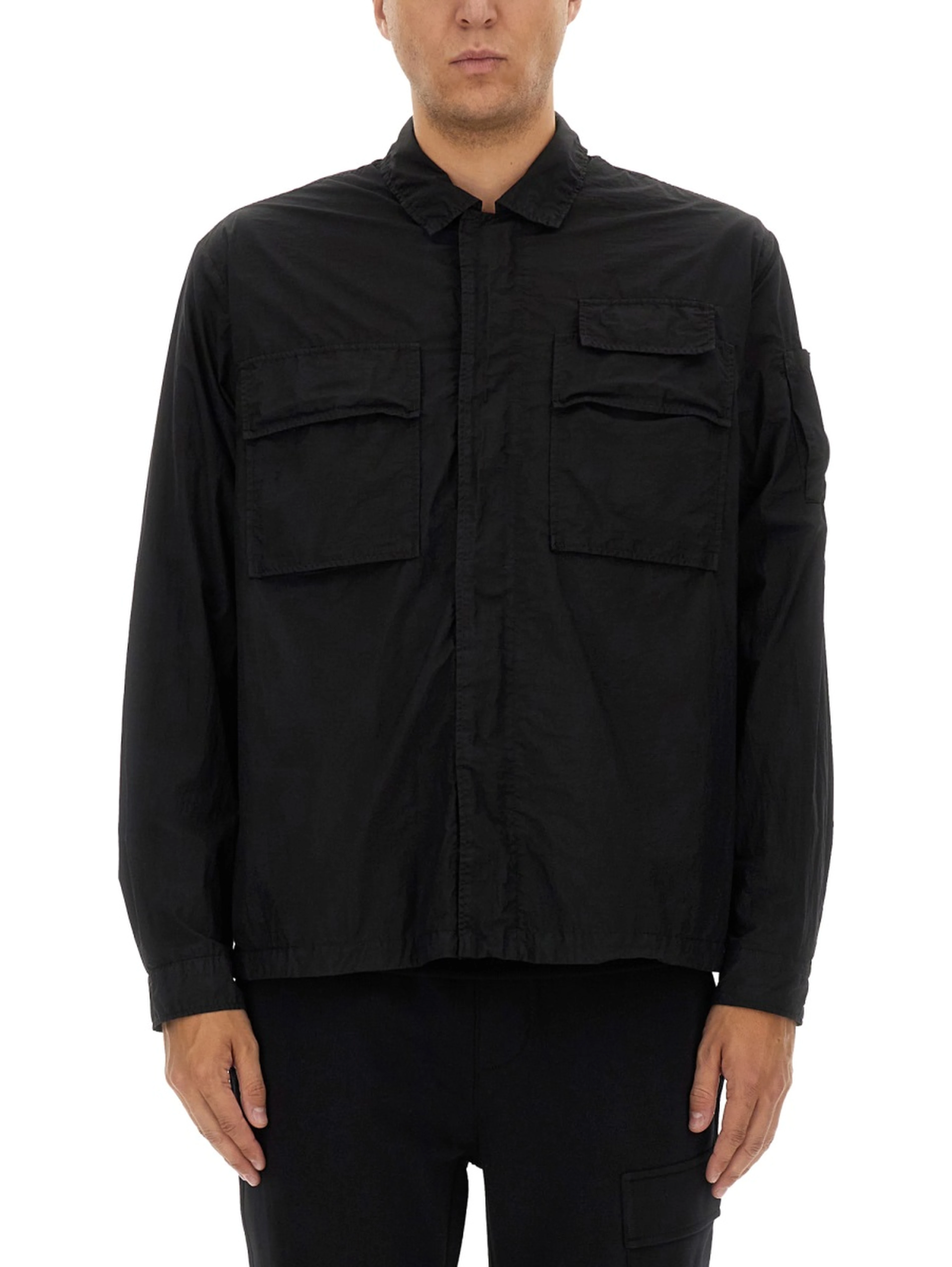 SHIRT WITH LOGO