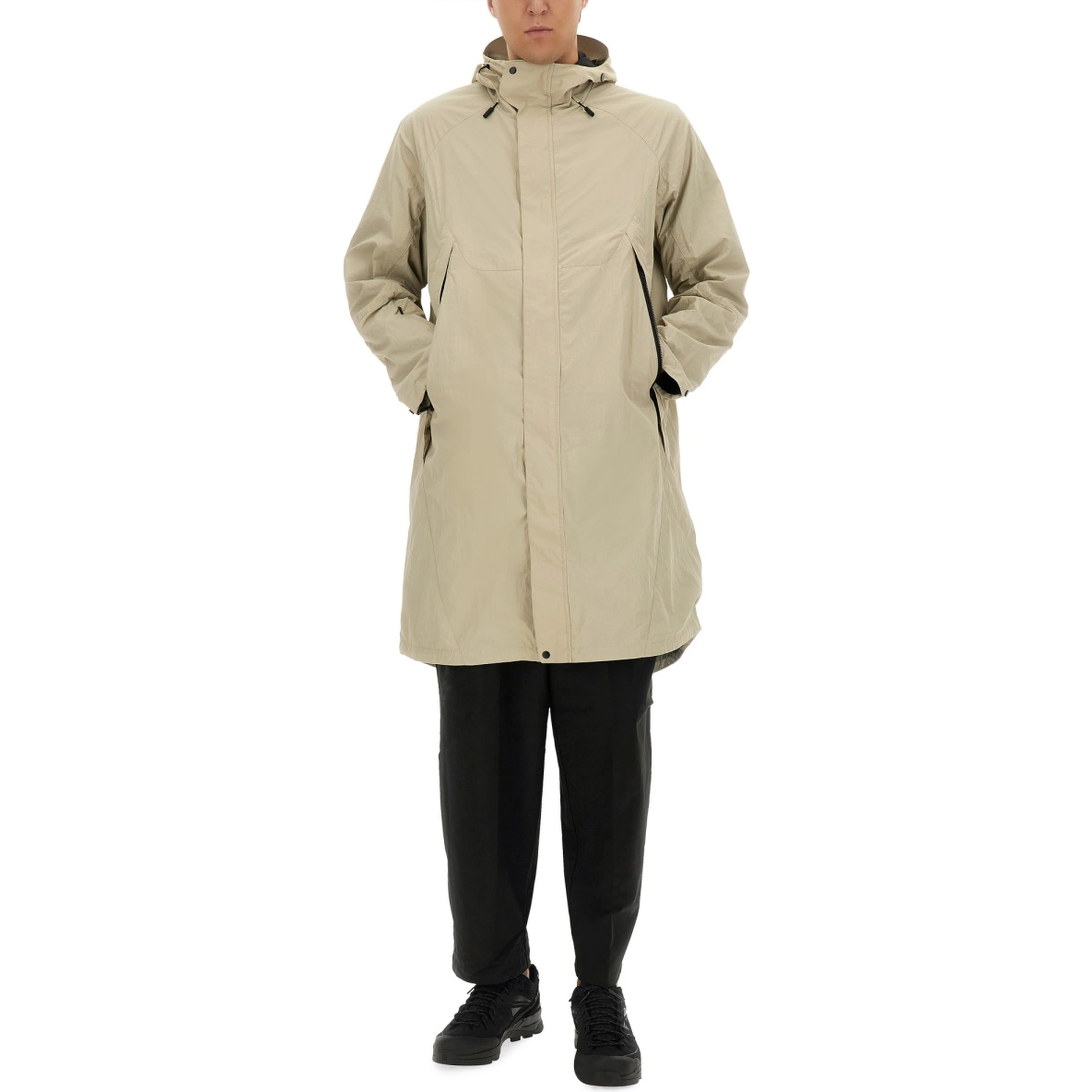 NYLON PARKA.