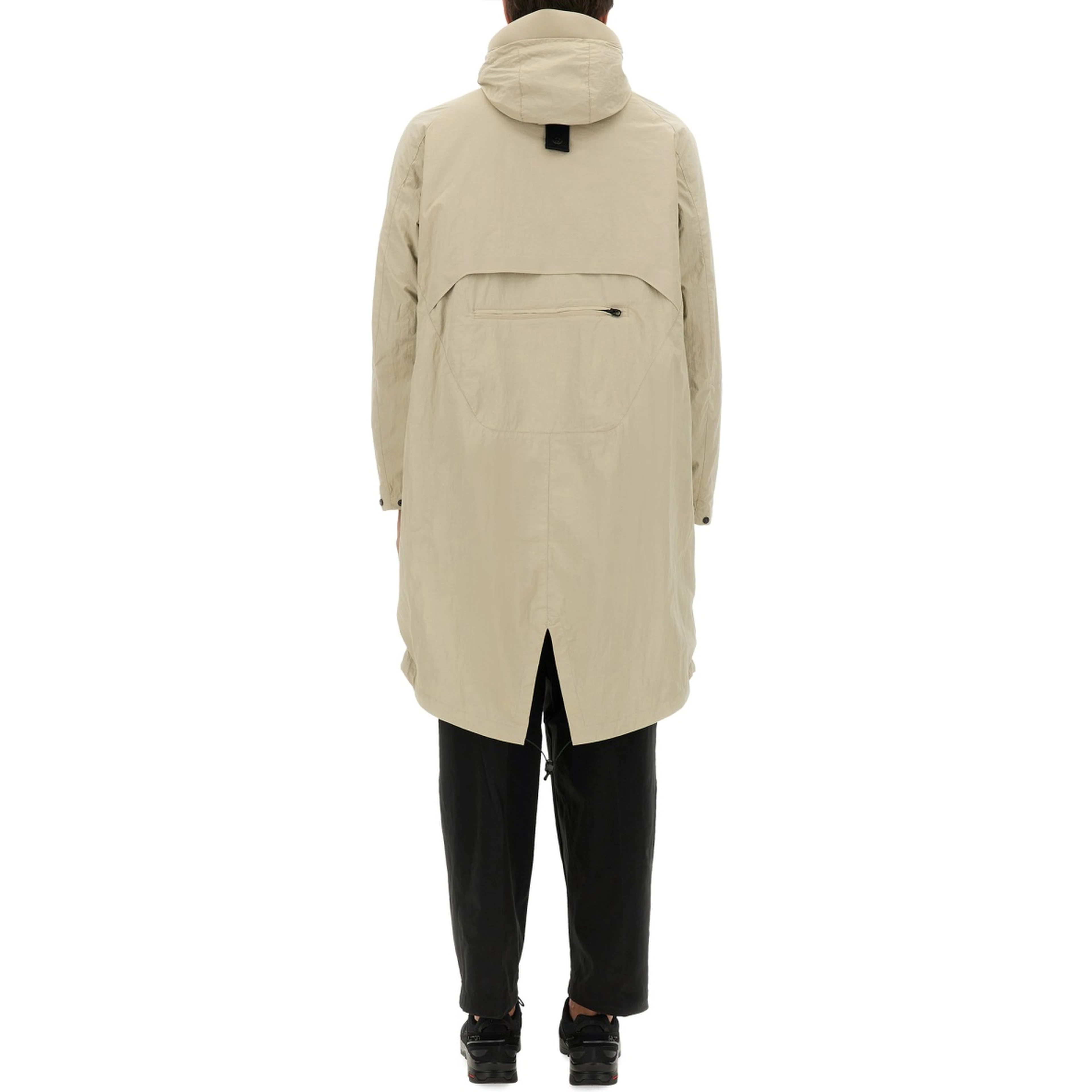 NYLON PARKA.