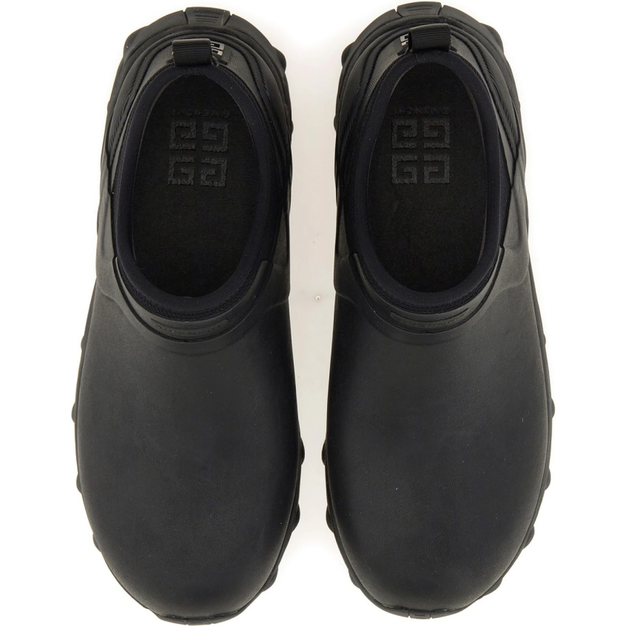 حذاء تشيلسي من بوغز