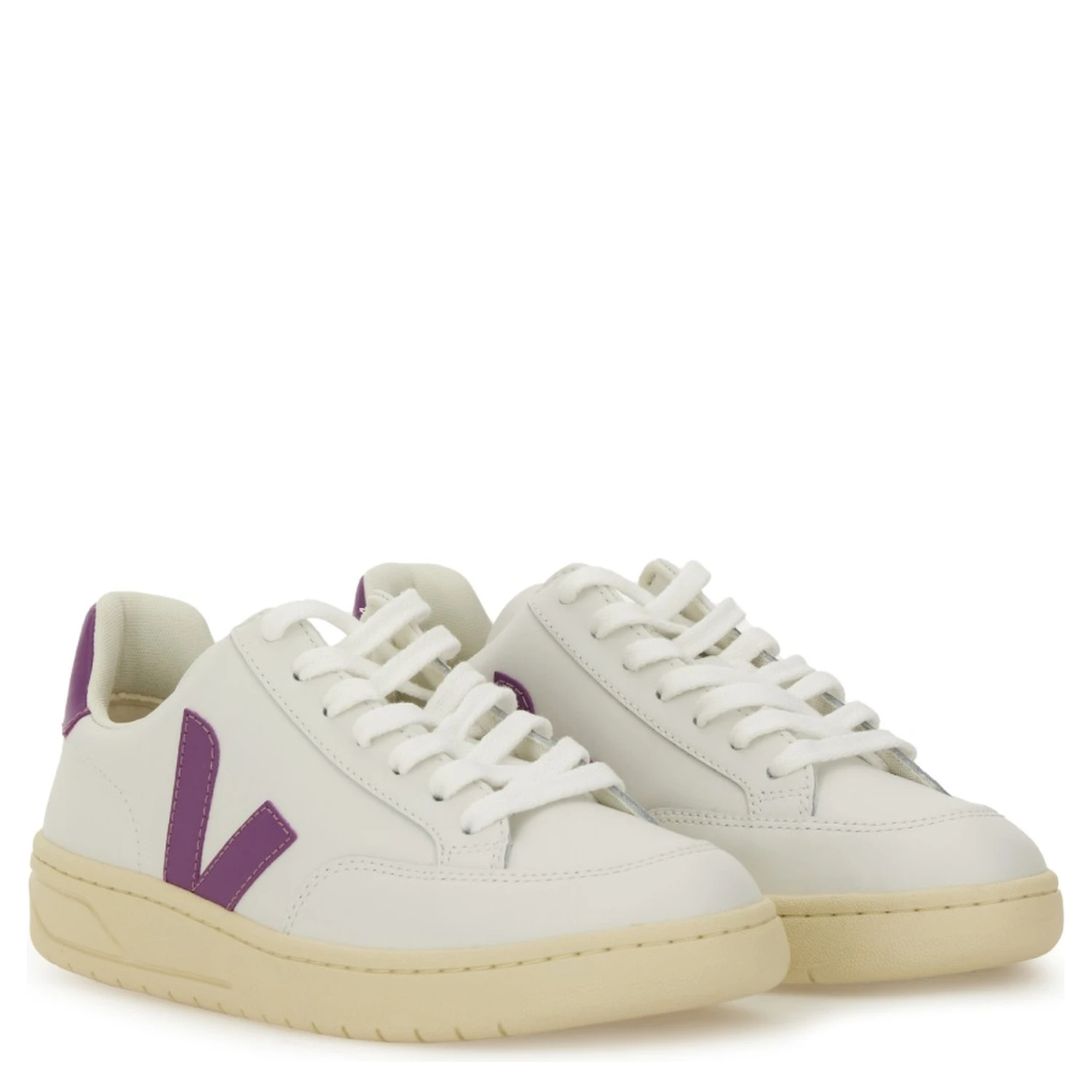 SNEAKER "V-12"