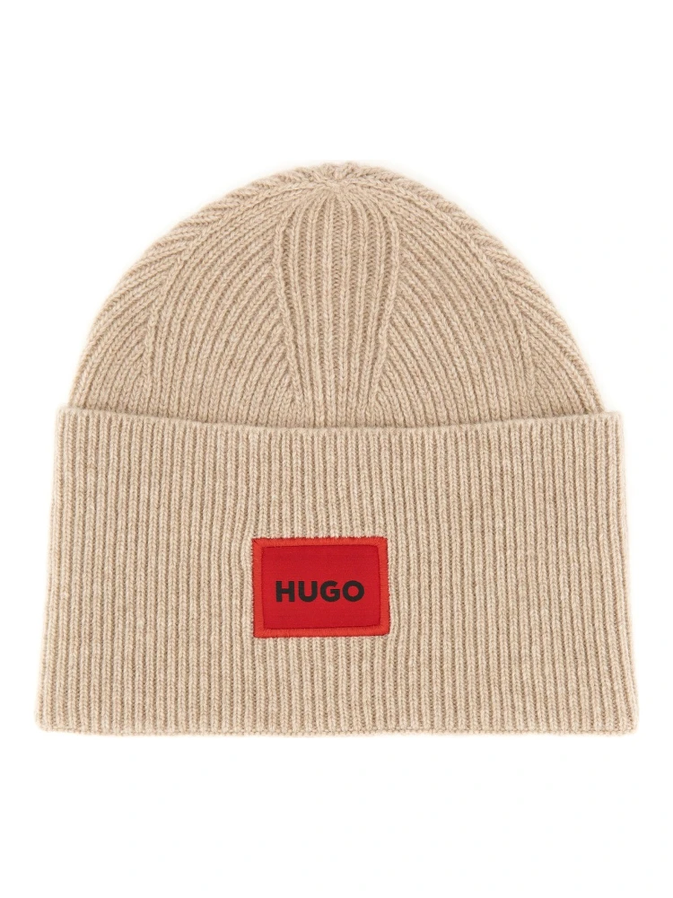 BEANIE HAT WITH LOGO