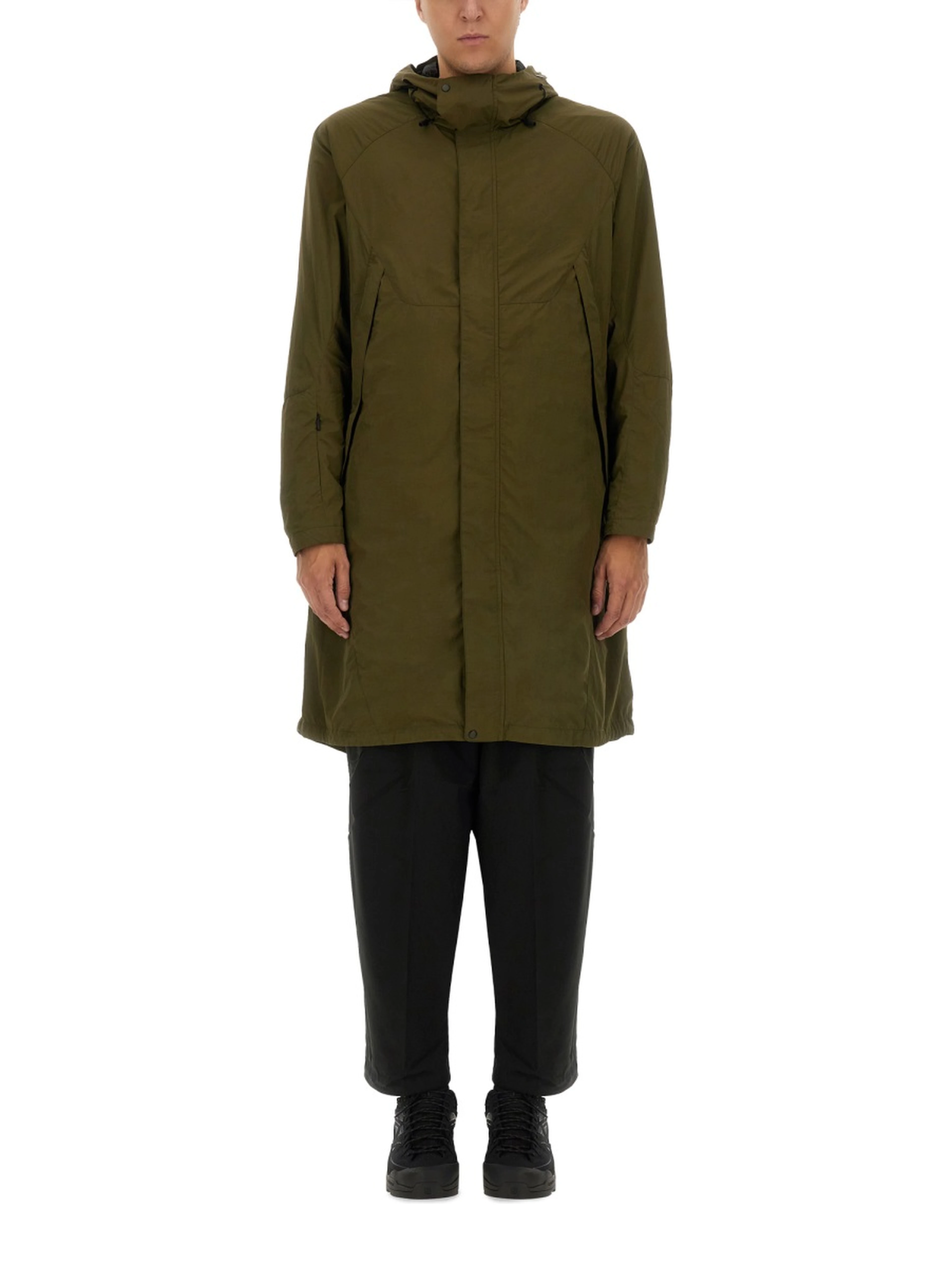 NYLON PARKA.