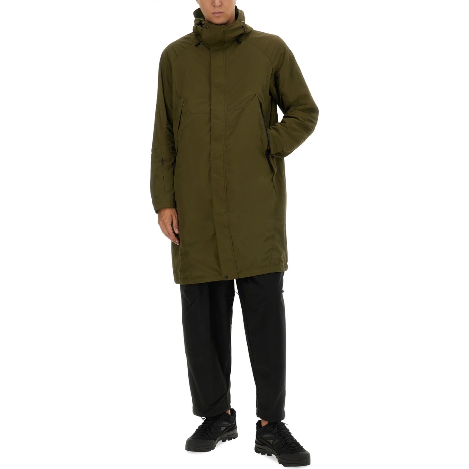 NYLON PARKA.