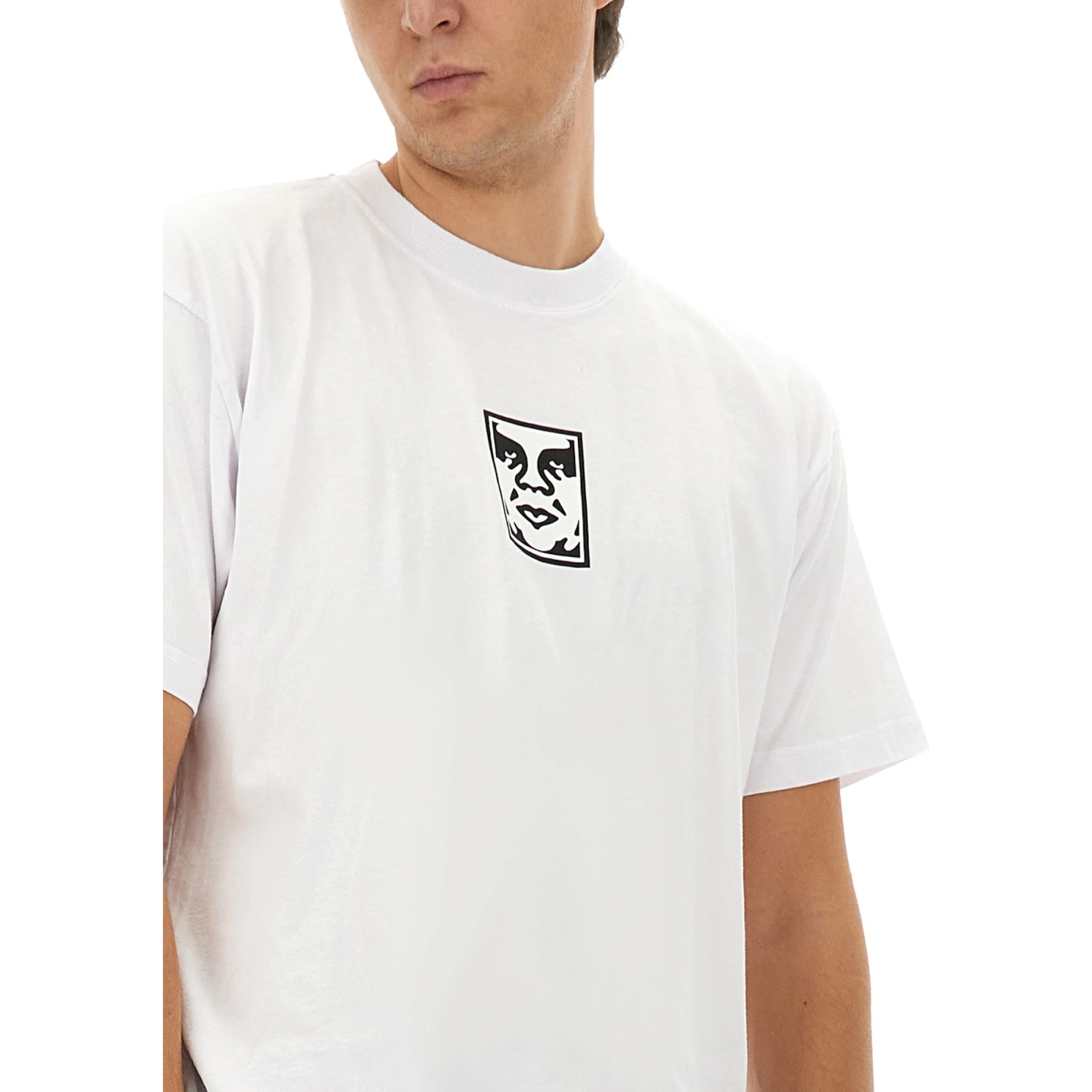 T-SHIRT WITH LOGO
