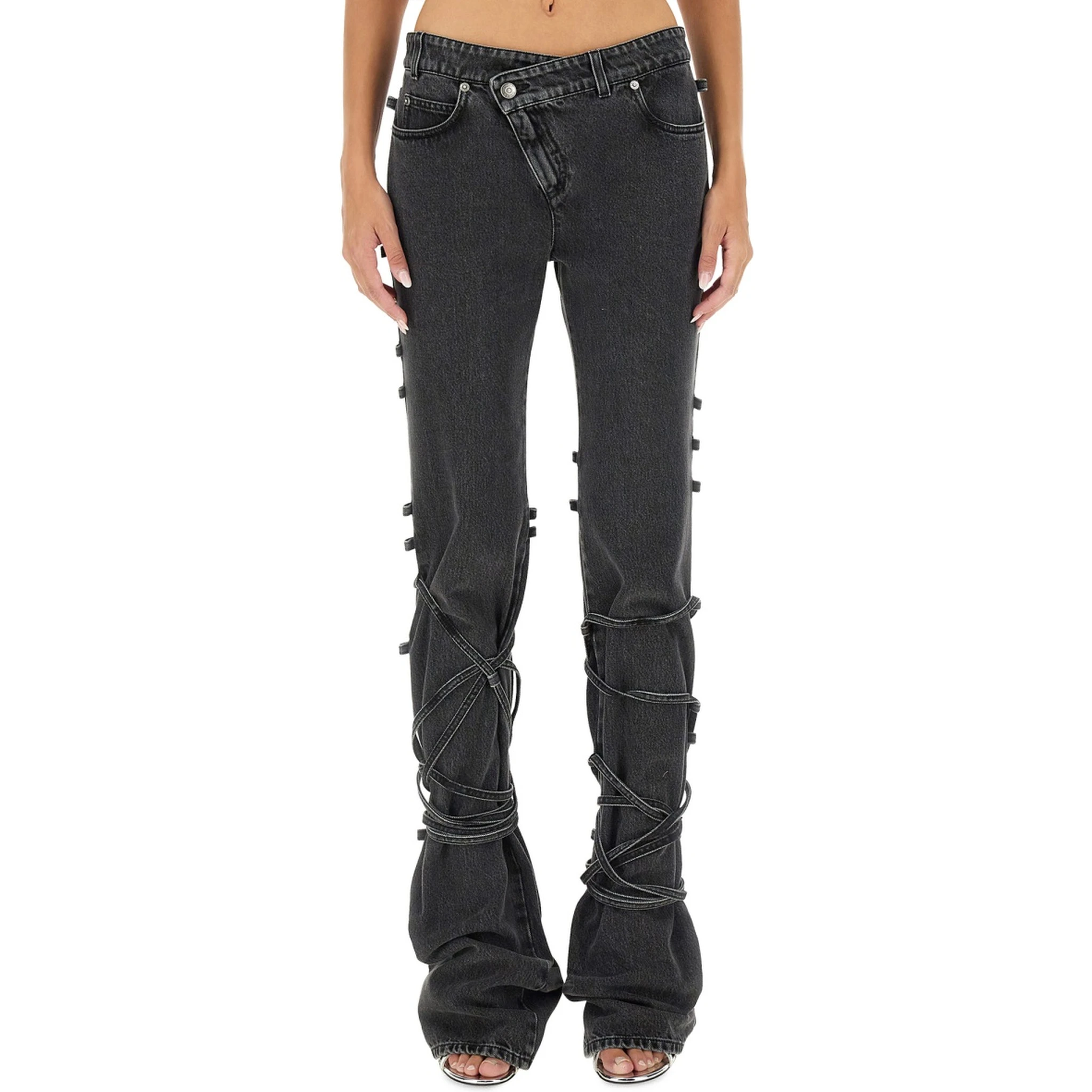 JEANS WITH KNOTTED DETAIL