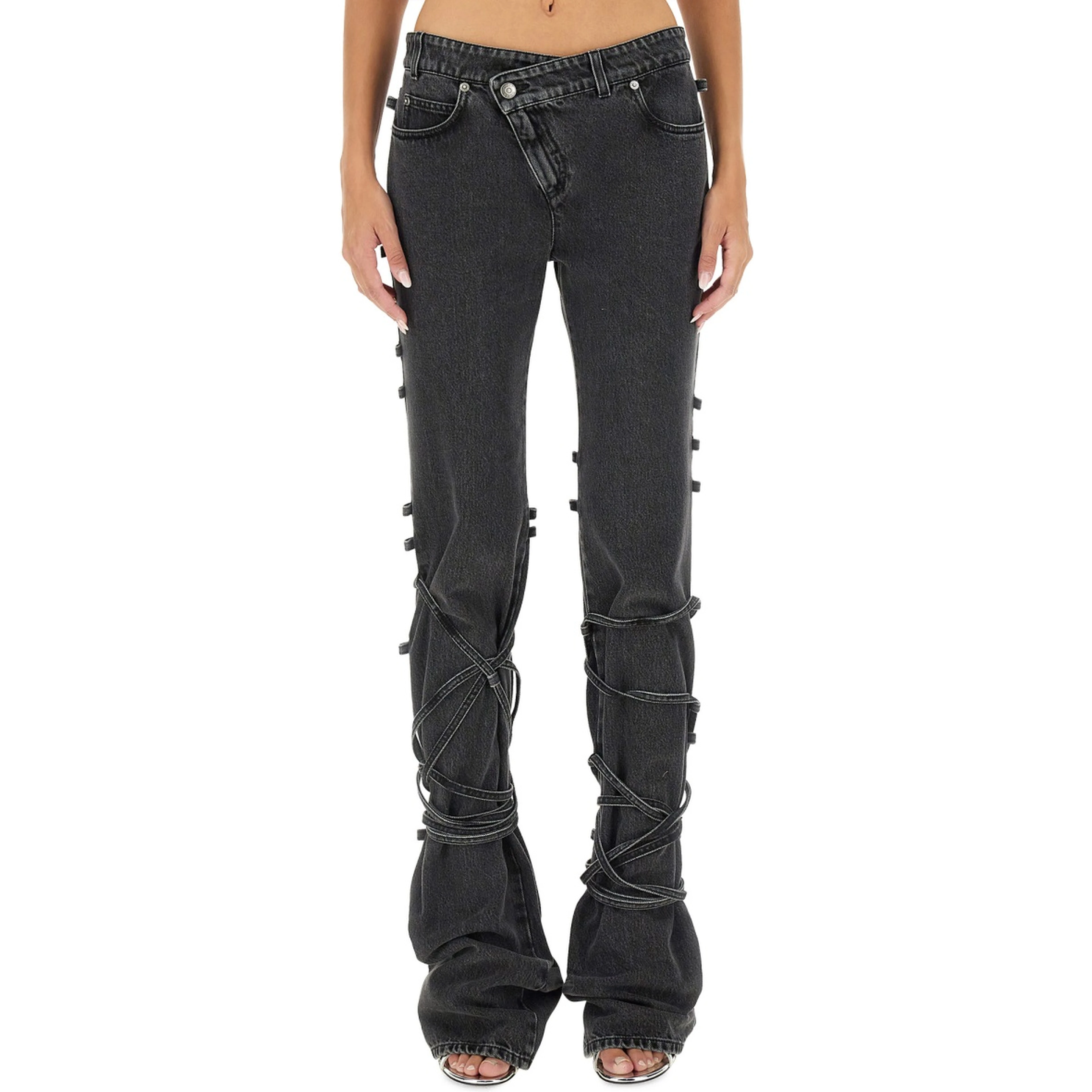 JEANS WITH KNOTTED DETAIL