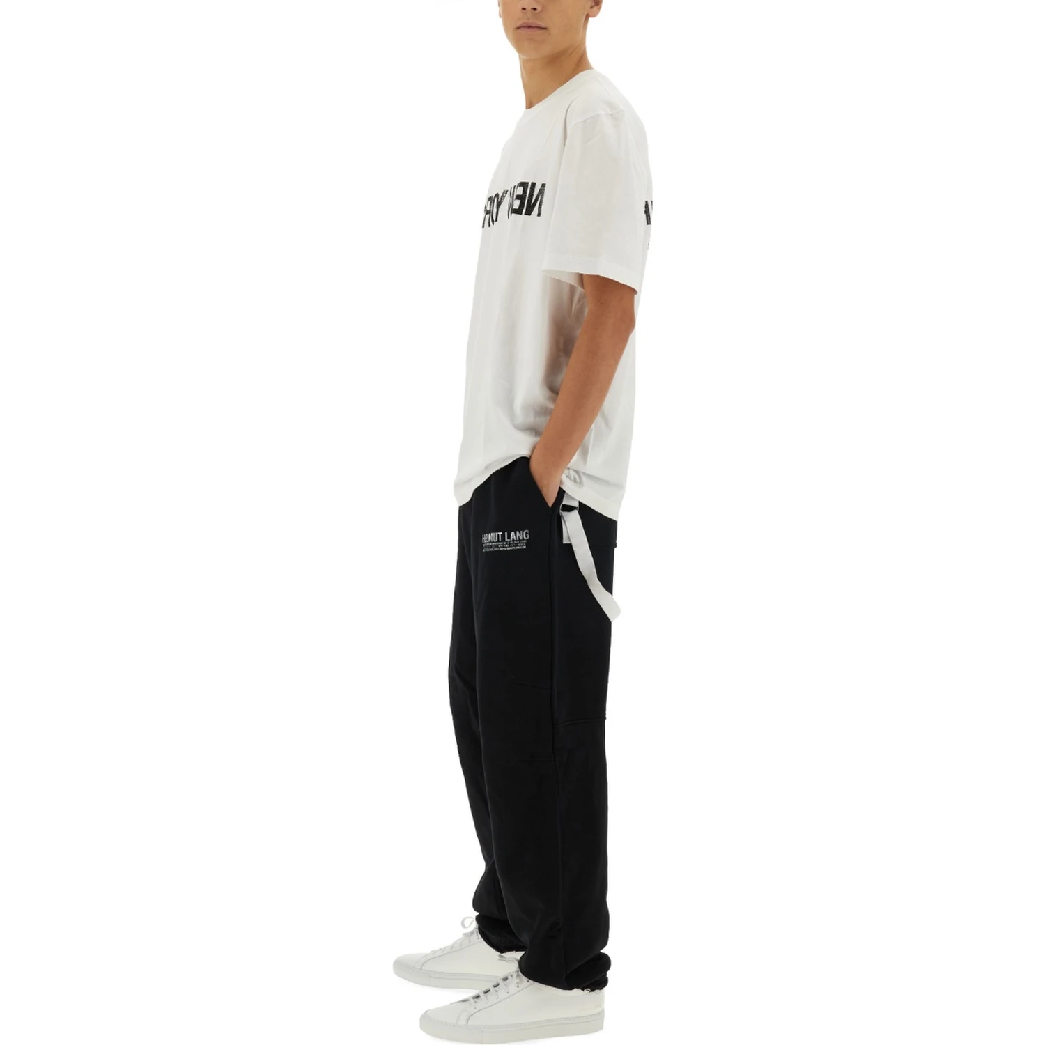 T-SHIRT WITH LOGO