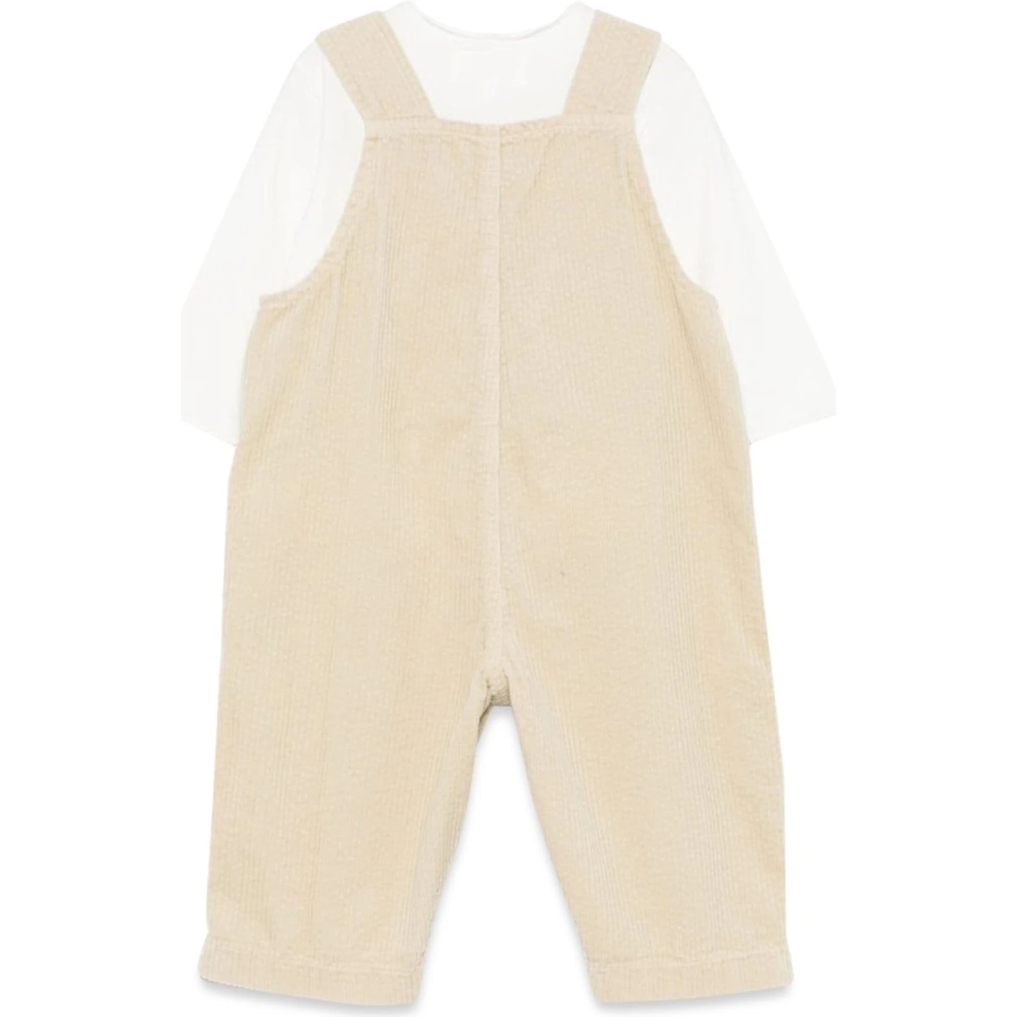 طقم من قطعتين