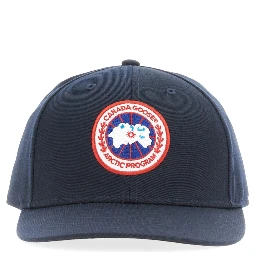 BASEBALL HAT WITH LOGO PATCH