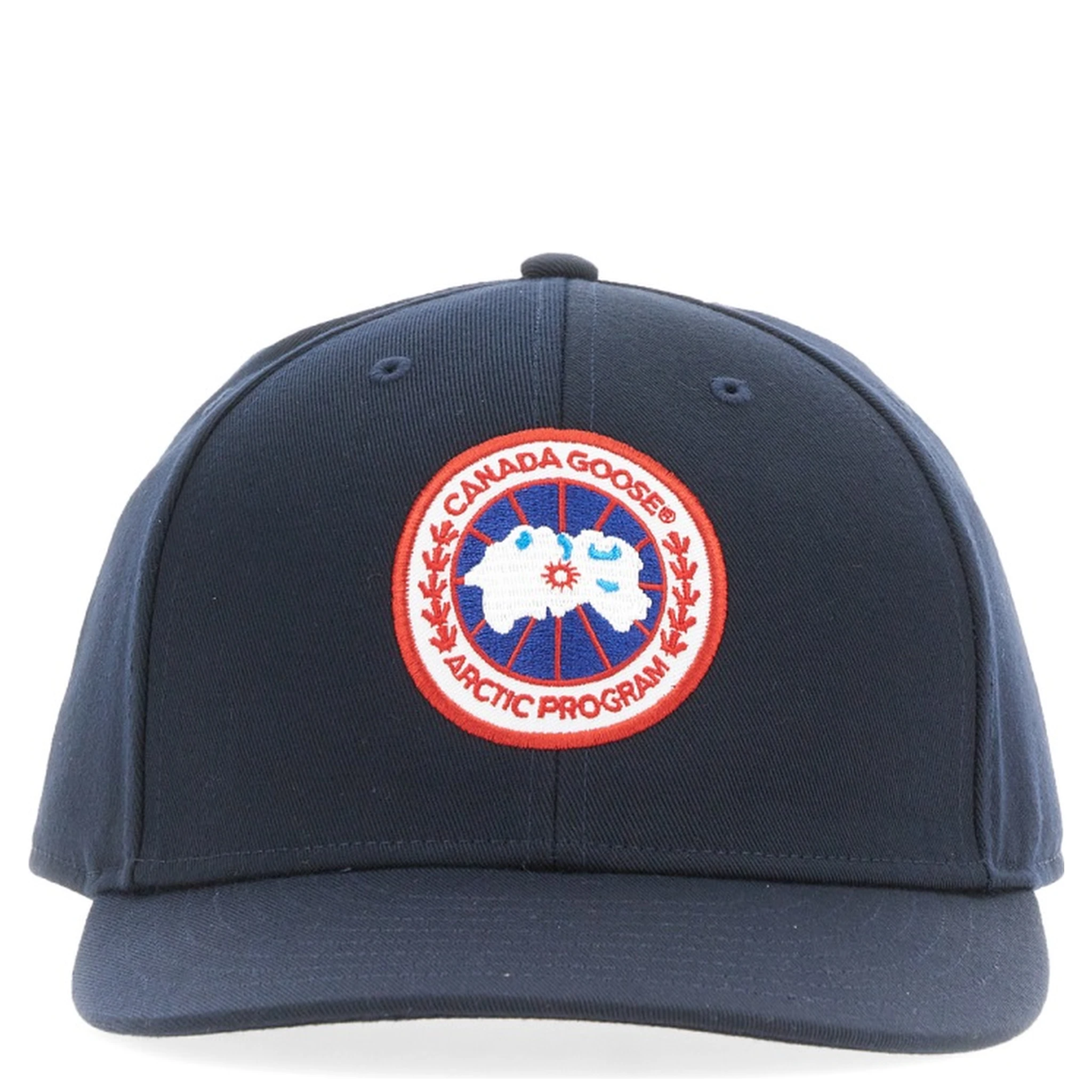 BASEBALL HAT WITH LOGO PATCH