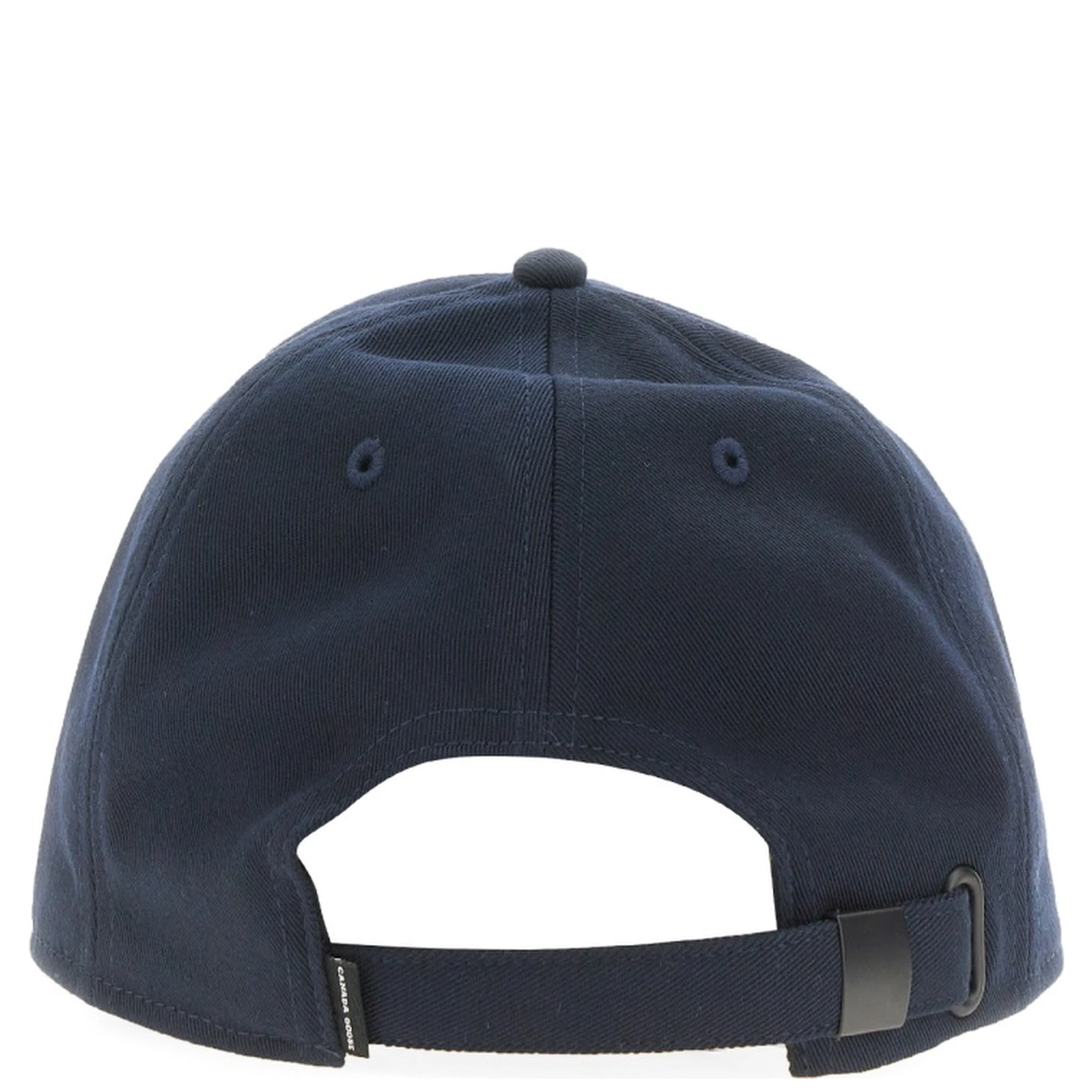 BASEBALL HAT WITH LOGO PATCH