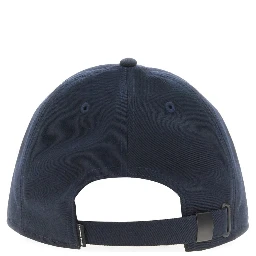 BASEBALL HAT WITH LOGO PATCH