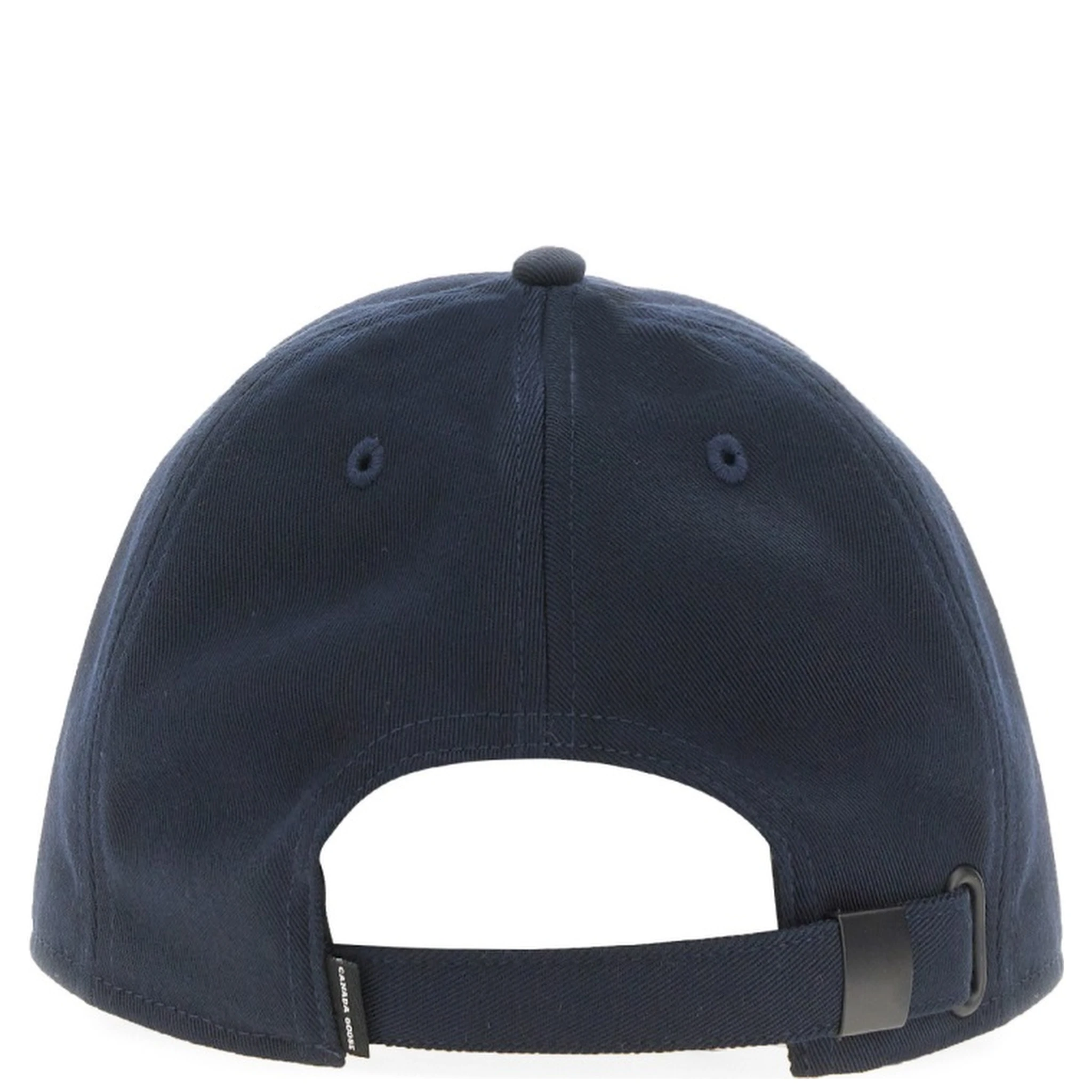 BASEBALL HAT WITH LOGO PATCH
