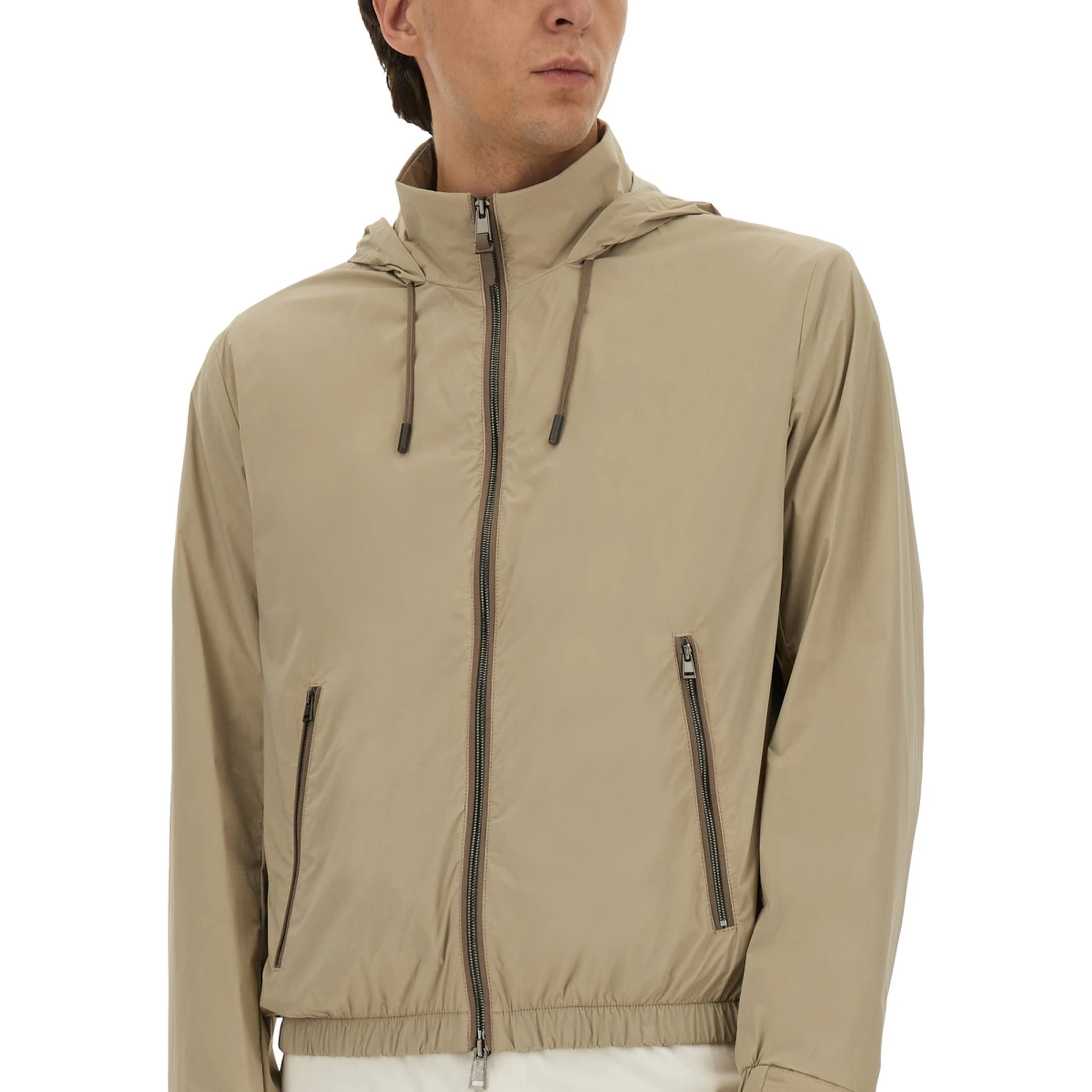 WATER-REPELLENT WINDBREAKER