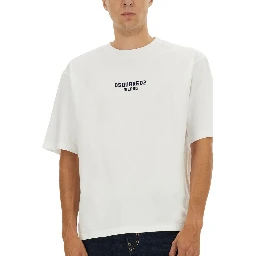 T-SHIRT WITH LOGO