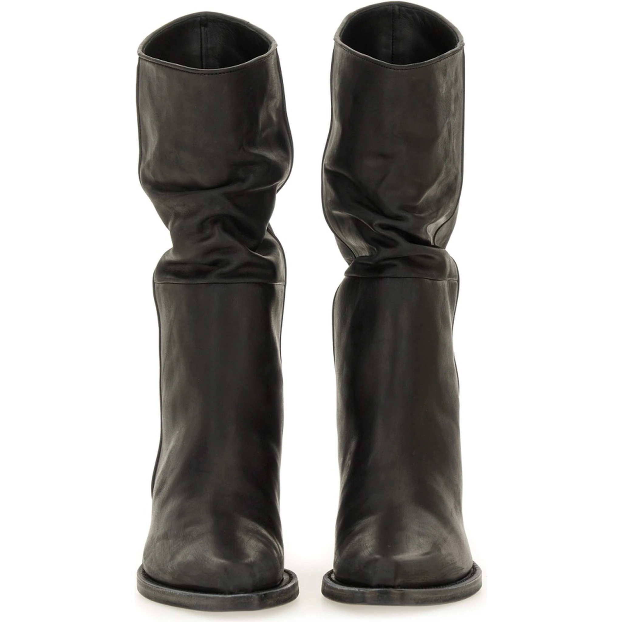 حذاء "كلايف"