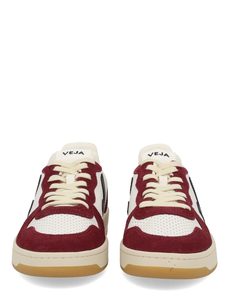 SNEAKER "V-10"