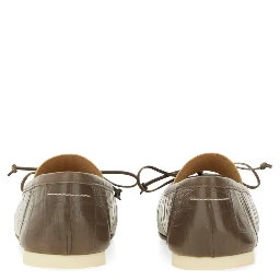 CROCODILE-EFFECT LEATHER BALLERINA