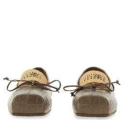 CROCODILE-EFFECT LEATHER BALLERINA