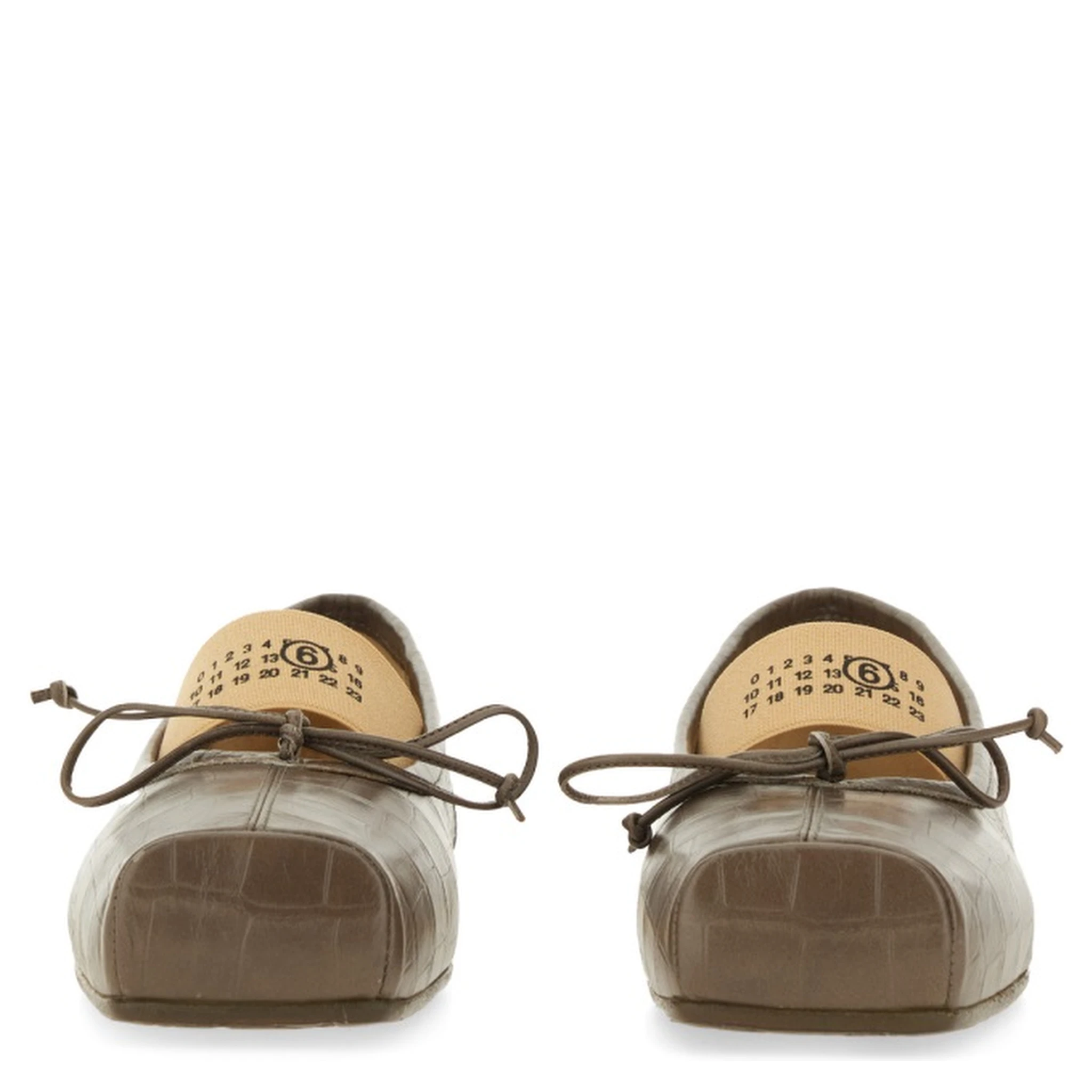 CROCODILE-EFFECT LEATHER BALLERINA