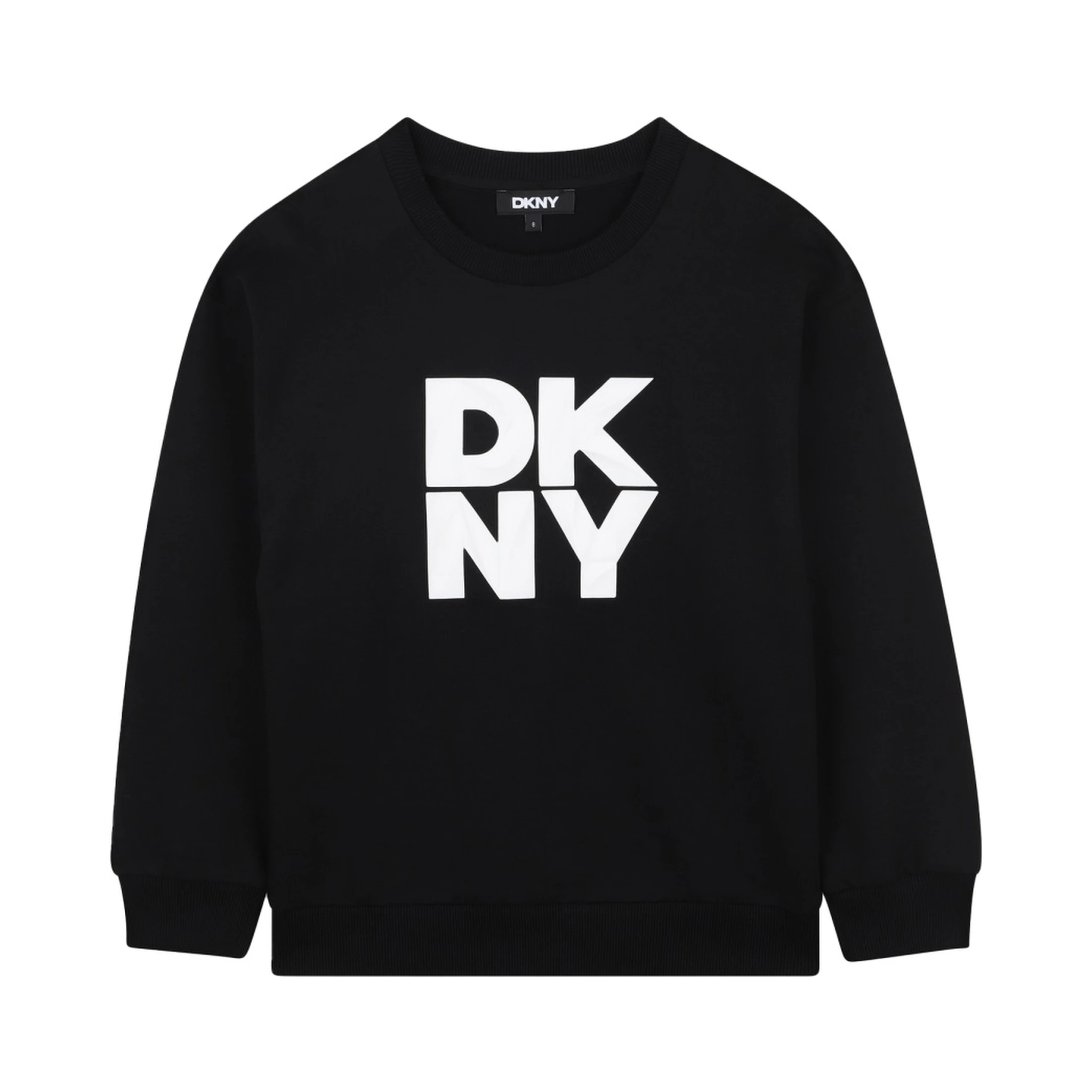 كنزة رياضية بشعار