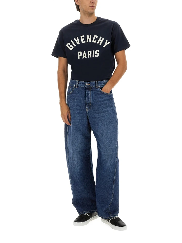 تيشيرت بشعار alternative