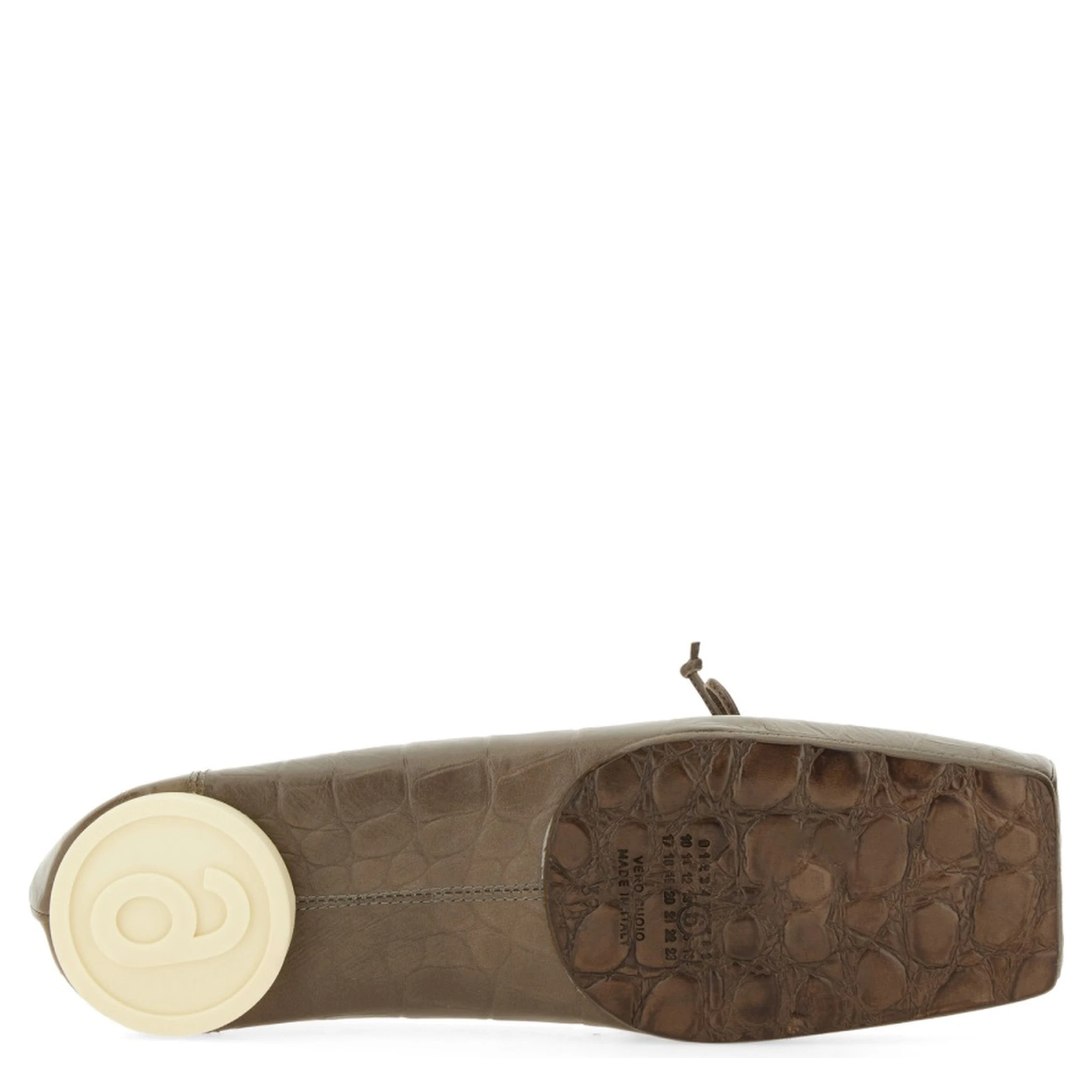 CROCODILE-EFFECT LEATHER BALLERINA