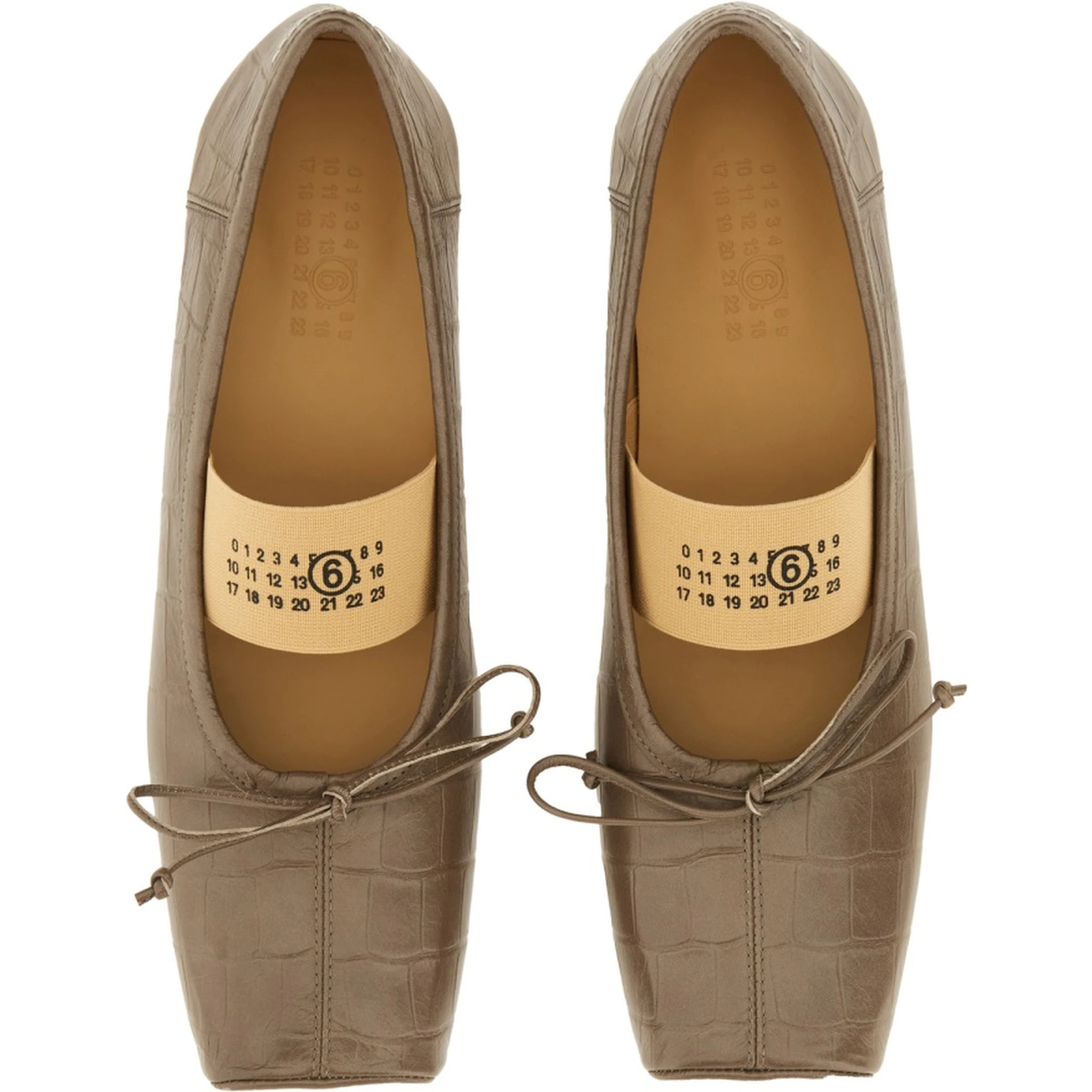 CROCODILE-EFFECT LEATHER BALLERINA