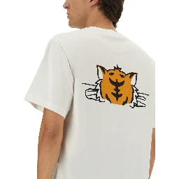 OVERSIZE FIT T-SHIRT