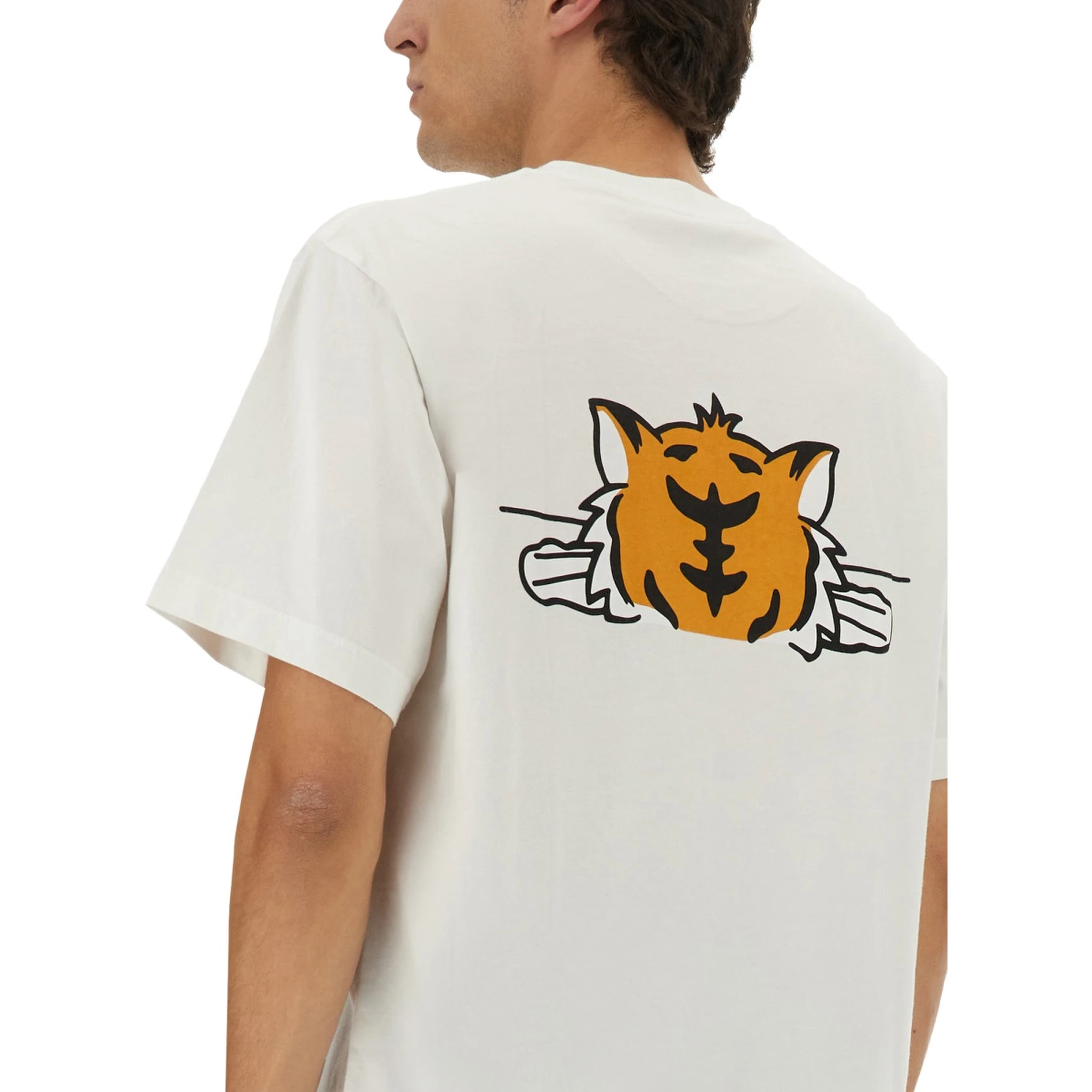 OVERSIZE FIT T-SHIRT