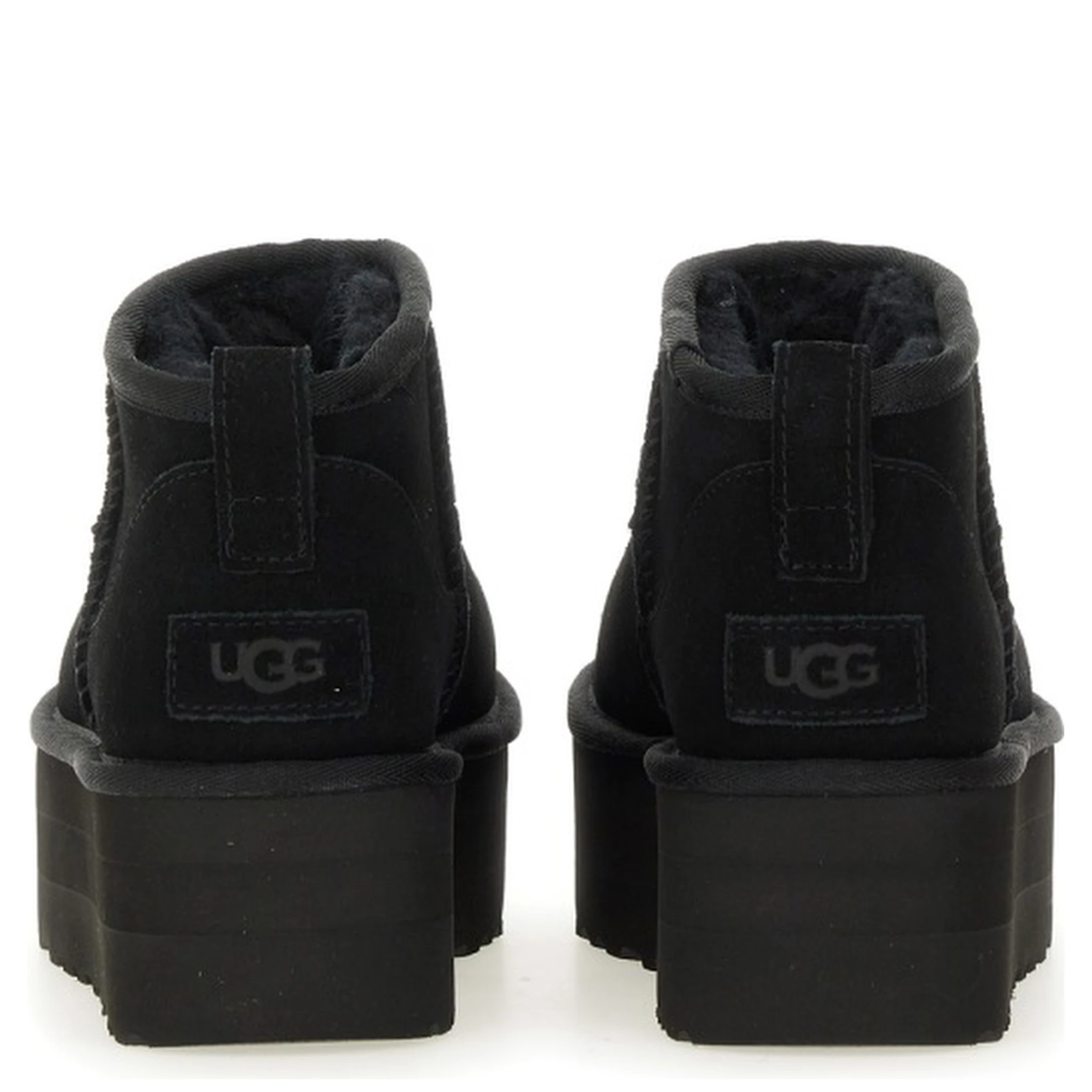 CLASSIC ULTRA MINI BOOT WITH PLATFORM