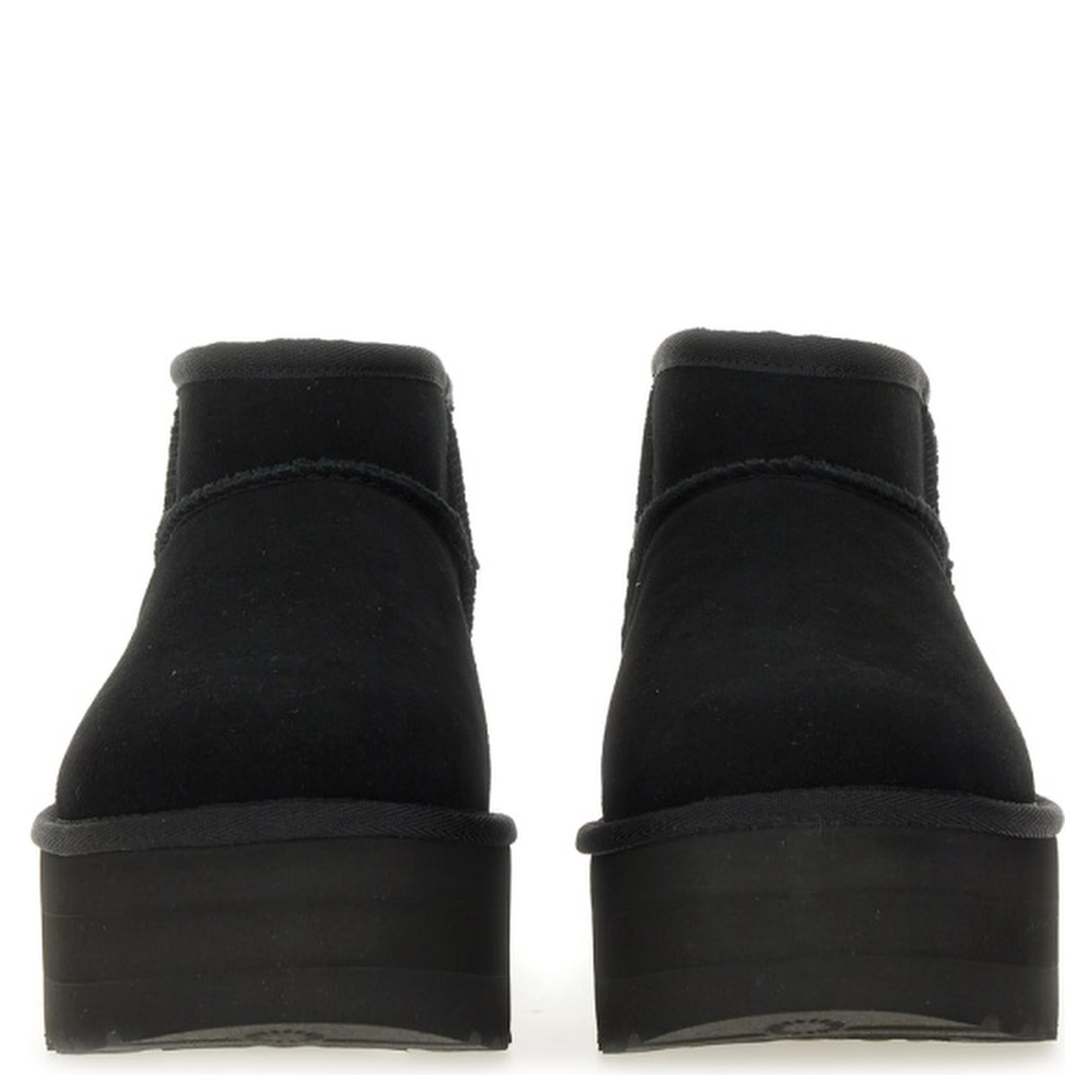 CLASSIC ULTRA MINI BOOT WITH PLATFORM