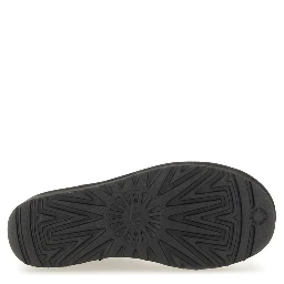 CLASSIC ULTRA MINI BOOT WITH PLATFORM
