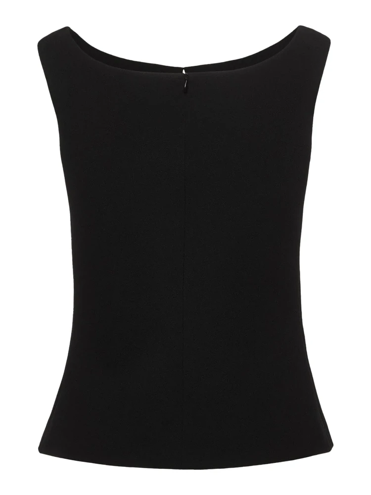 TOP WITH FLOWER DETAIL