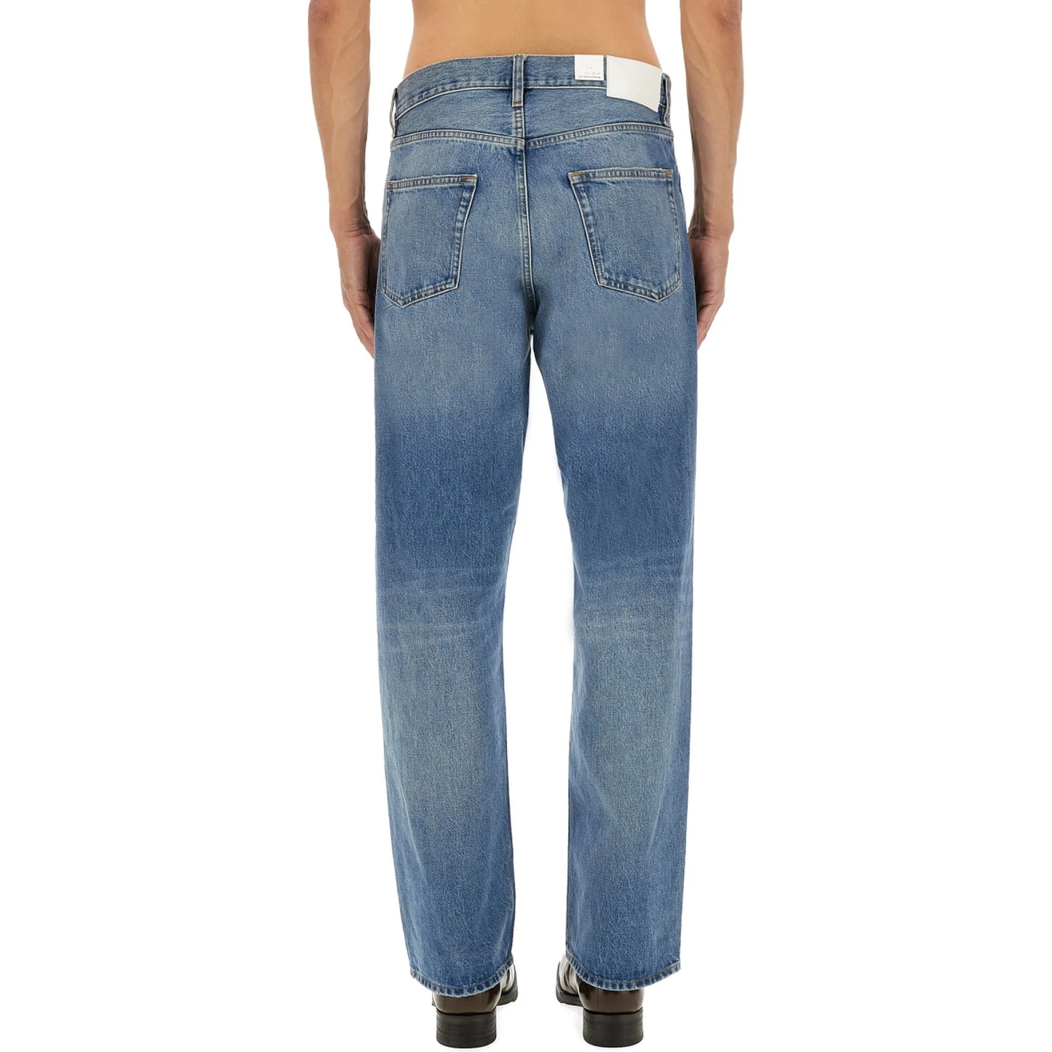 LOOSE FIT JEANS