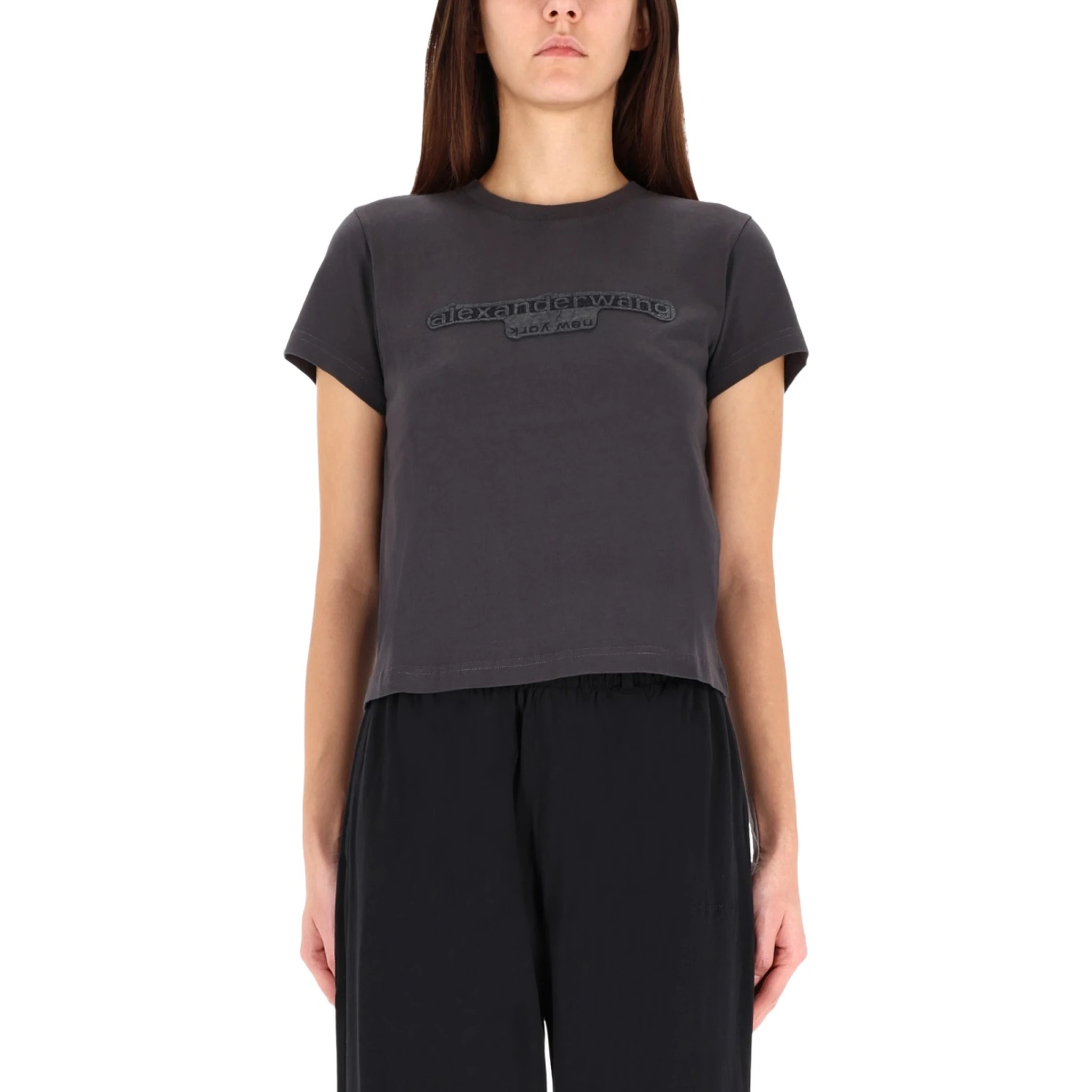 EMBOSSED LOGO T-SHIRT